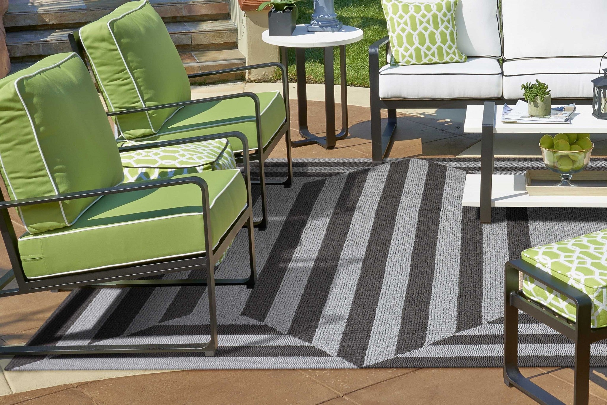 6' X 9' Uv Treated Polypropylene Charcoal Area Rug