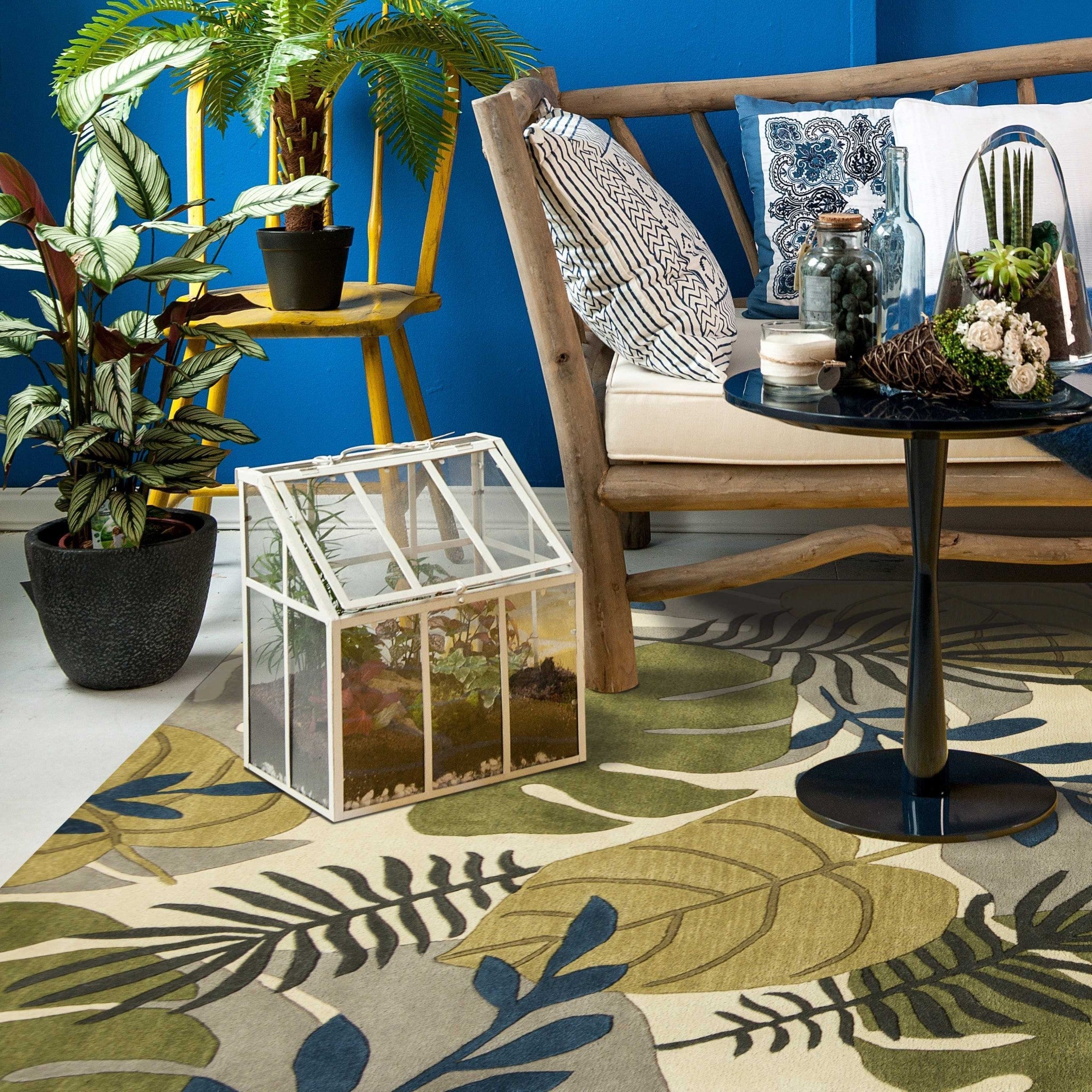 5' X 8' Wool Ivory Area Rug