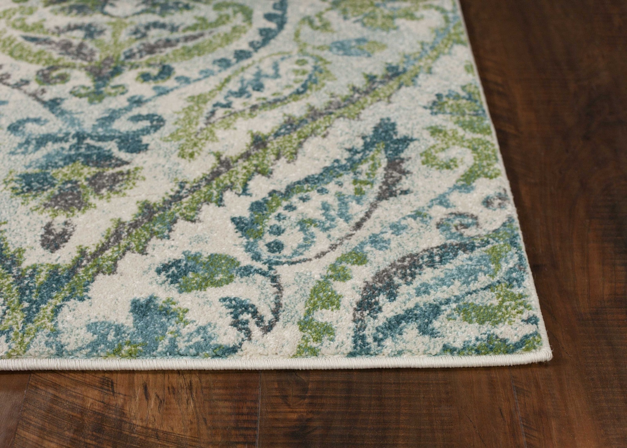 7' X 10' Polypropylene Ivory Or Teal Area Rug