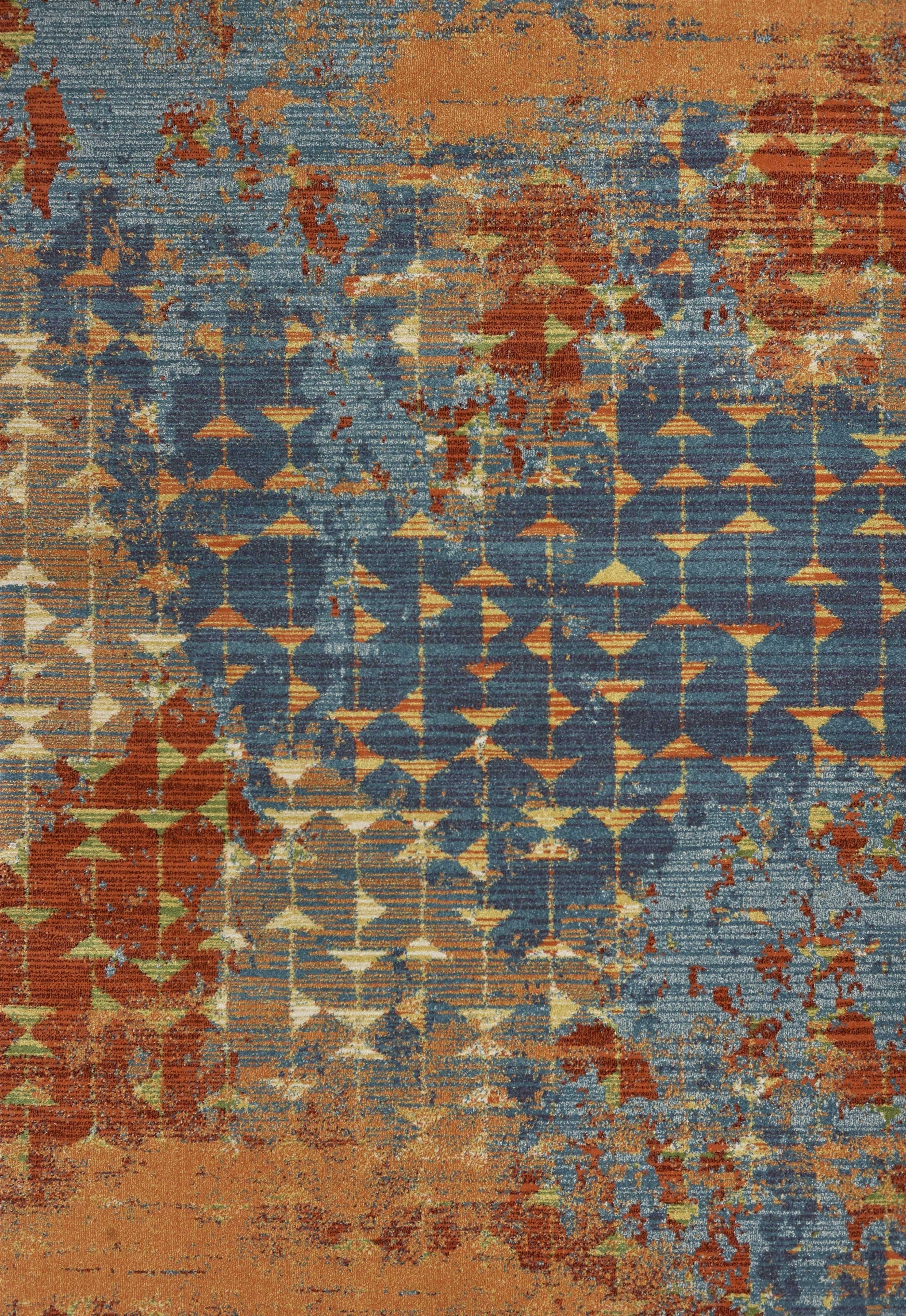 7' X 10' Polypropylene Blue Or Coral Area Rug