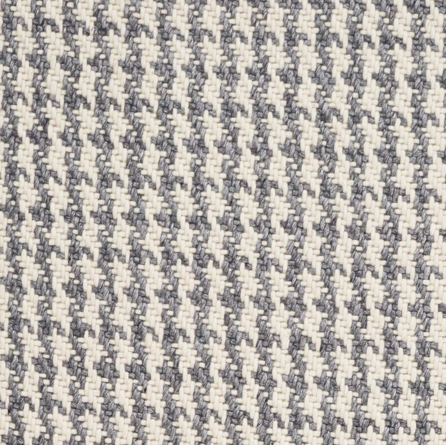 7' X 9' Wool Ivory Or Grey Area Rug