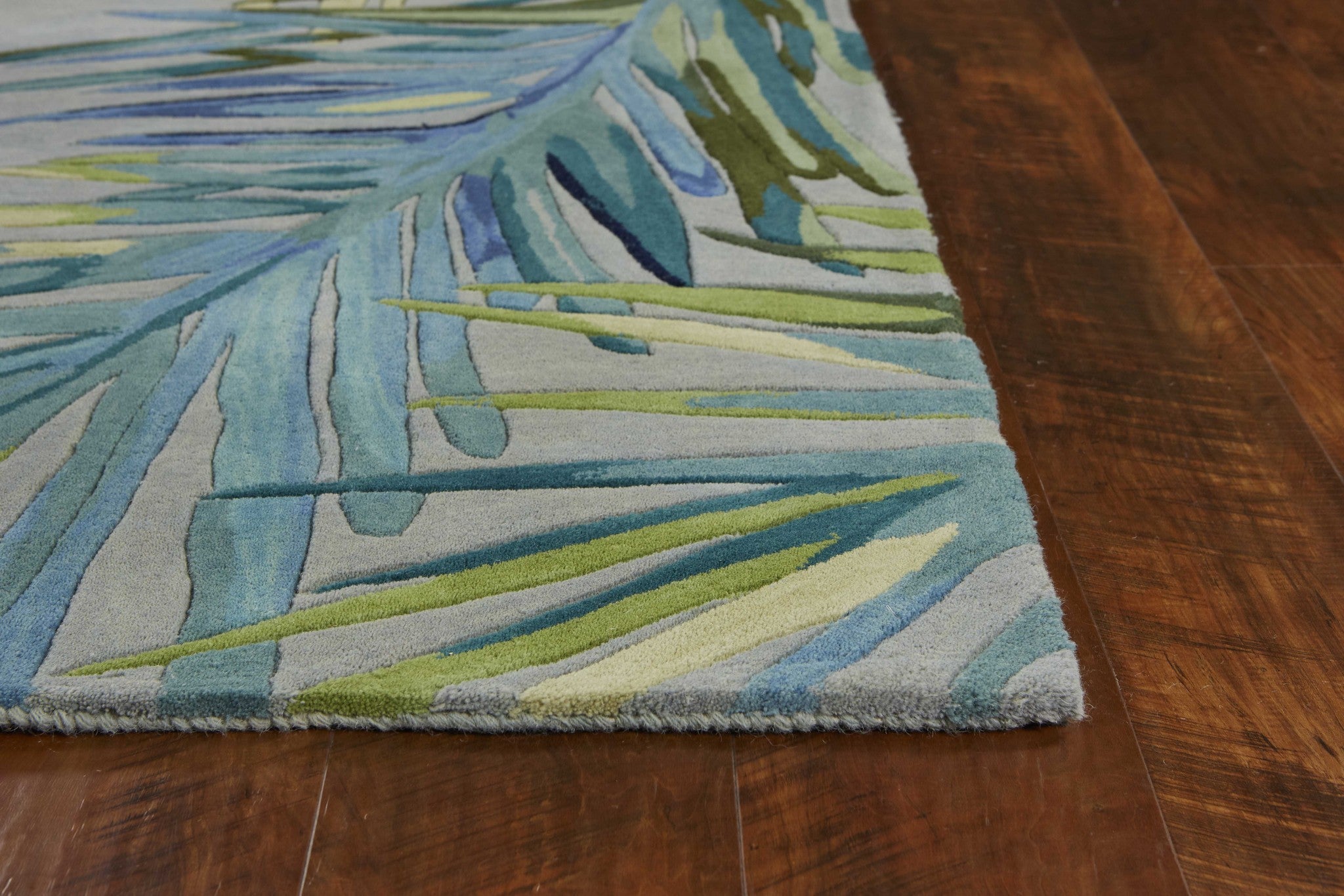 7' X 9' Wool Grey Or Blue Area Rug