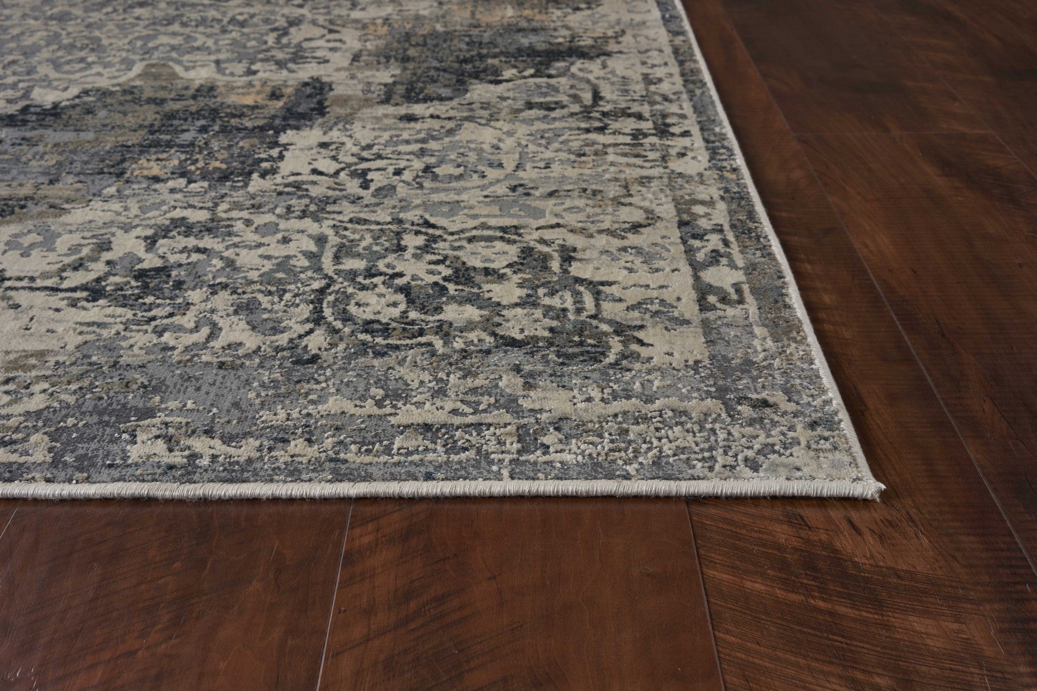 9'X13' Ivory Machine Woven Distressed Diamond Floral Medallion Indoor Area Rug