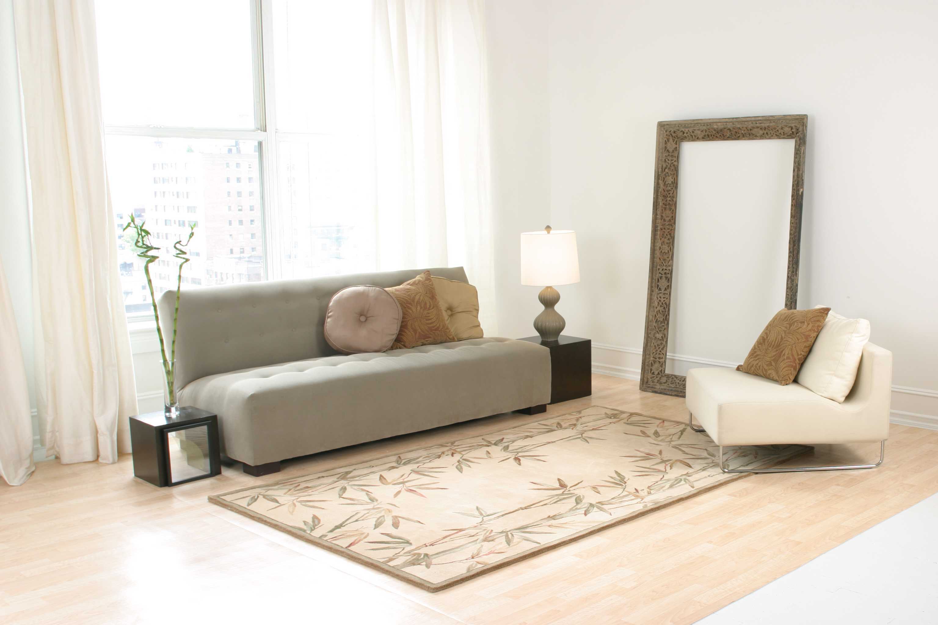 9'X12' Ivory Hand Tufted Bordered Bamboo Indoor Area Rug