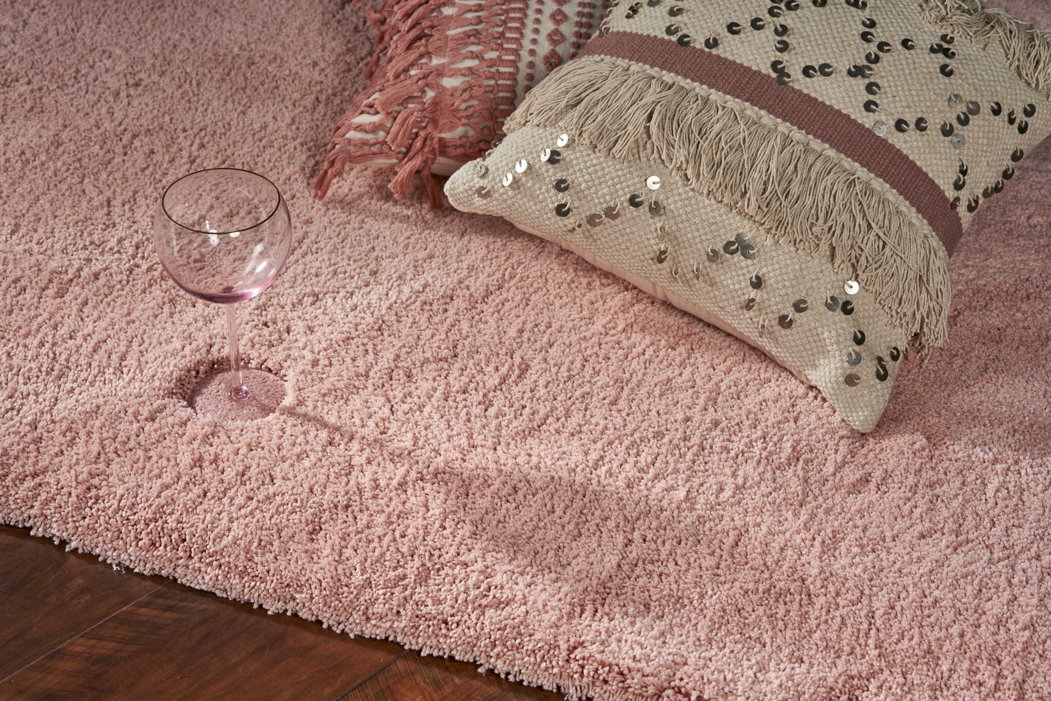 9' X 13' Rose Pink Indoor Shag Rug