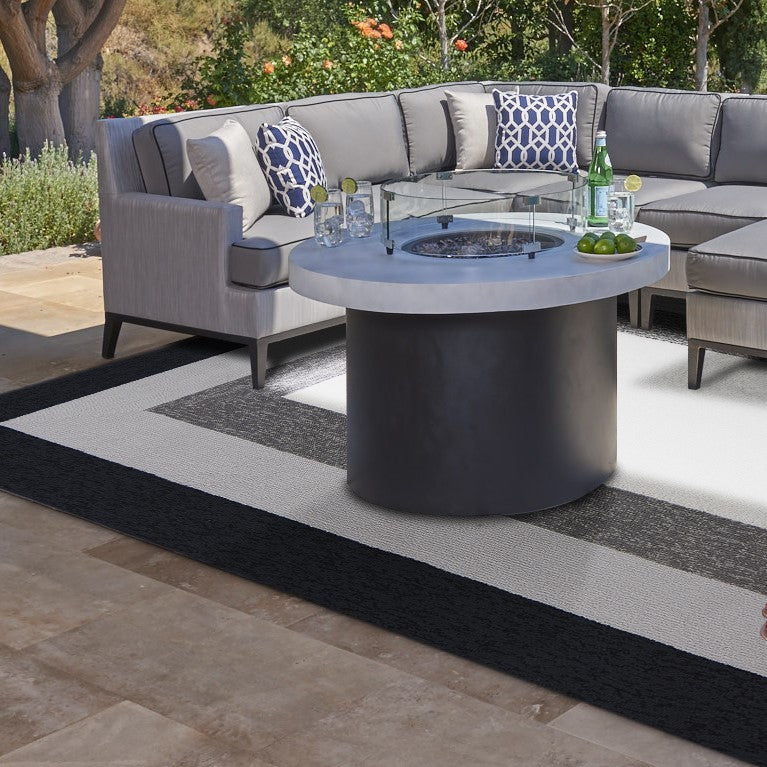 2' X 3' Uv Treated Polypropylene Charcoal Accent Rug