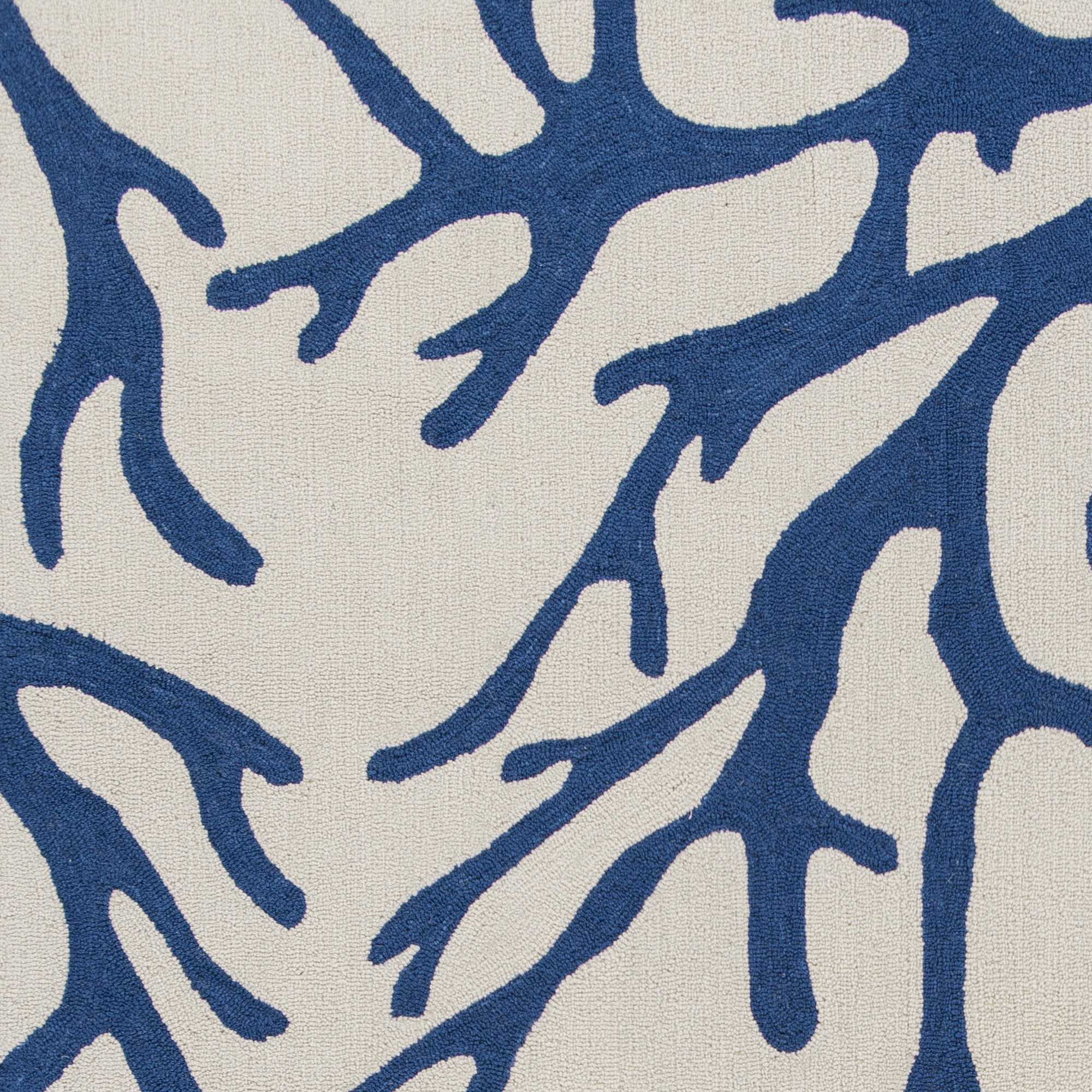 2' X 4' Polyester Ivory Or Blue Area Rug