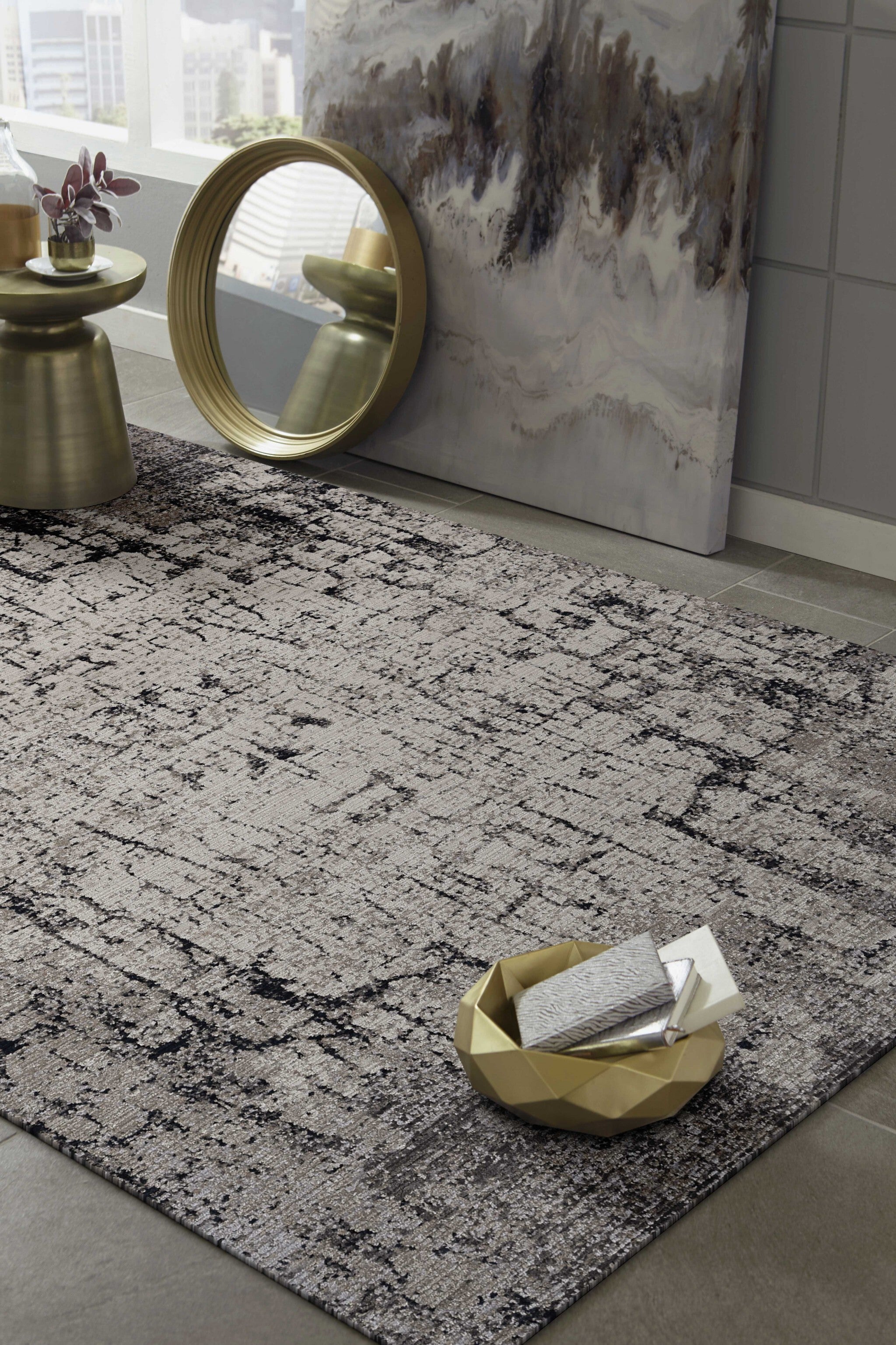 5'X8' Ivory Grey Machine Woven Abstract Indoor Area Rug