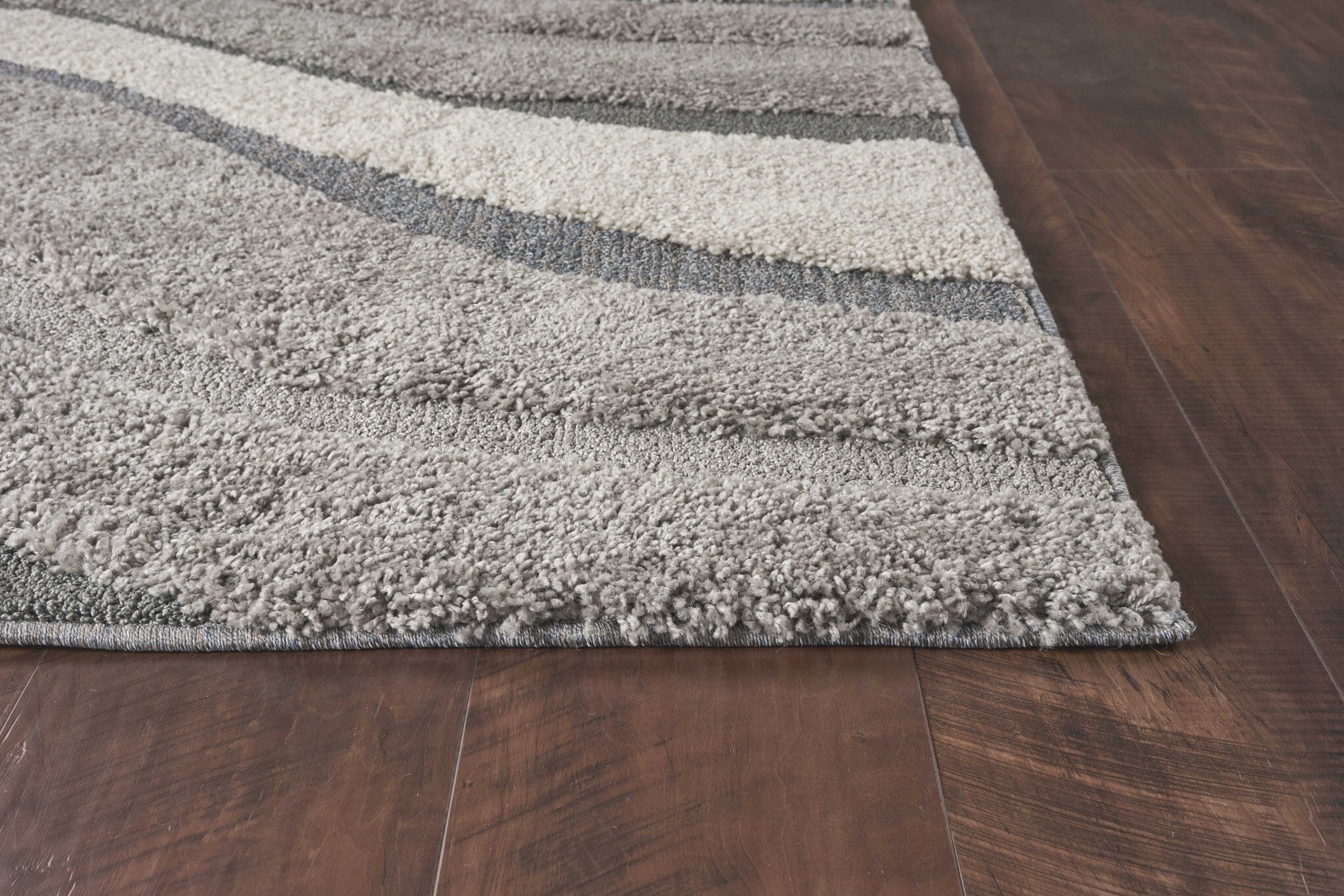 39 X 63 Grey Polypropylene Rug