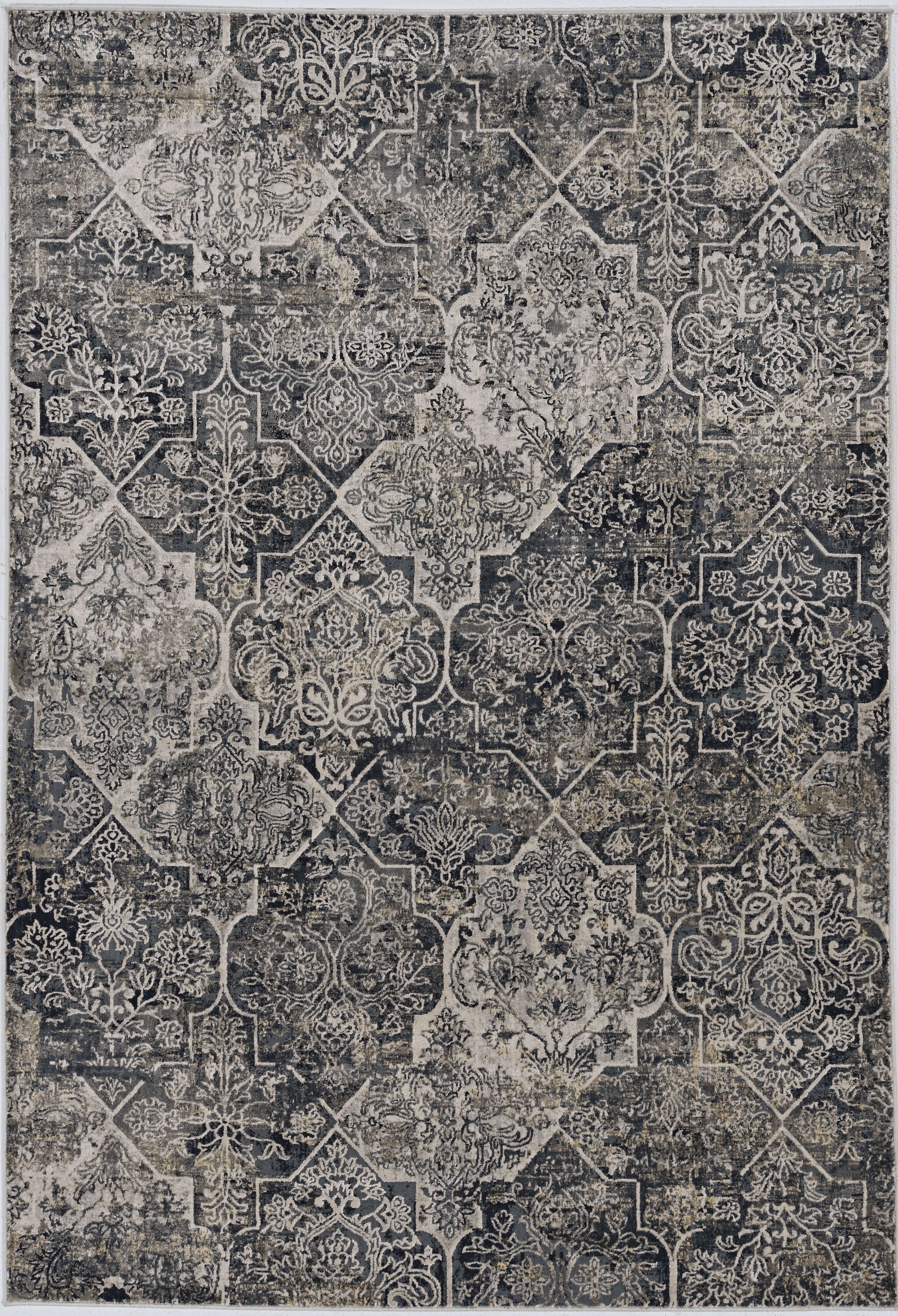 9'X13' Grey Machine Woven Traditional Quatrefoil Indoor Area Rug