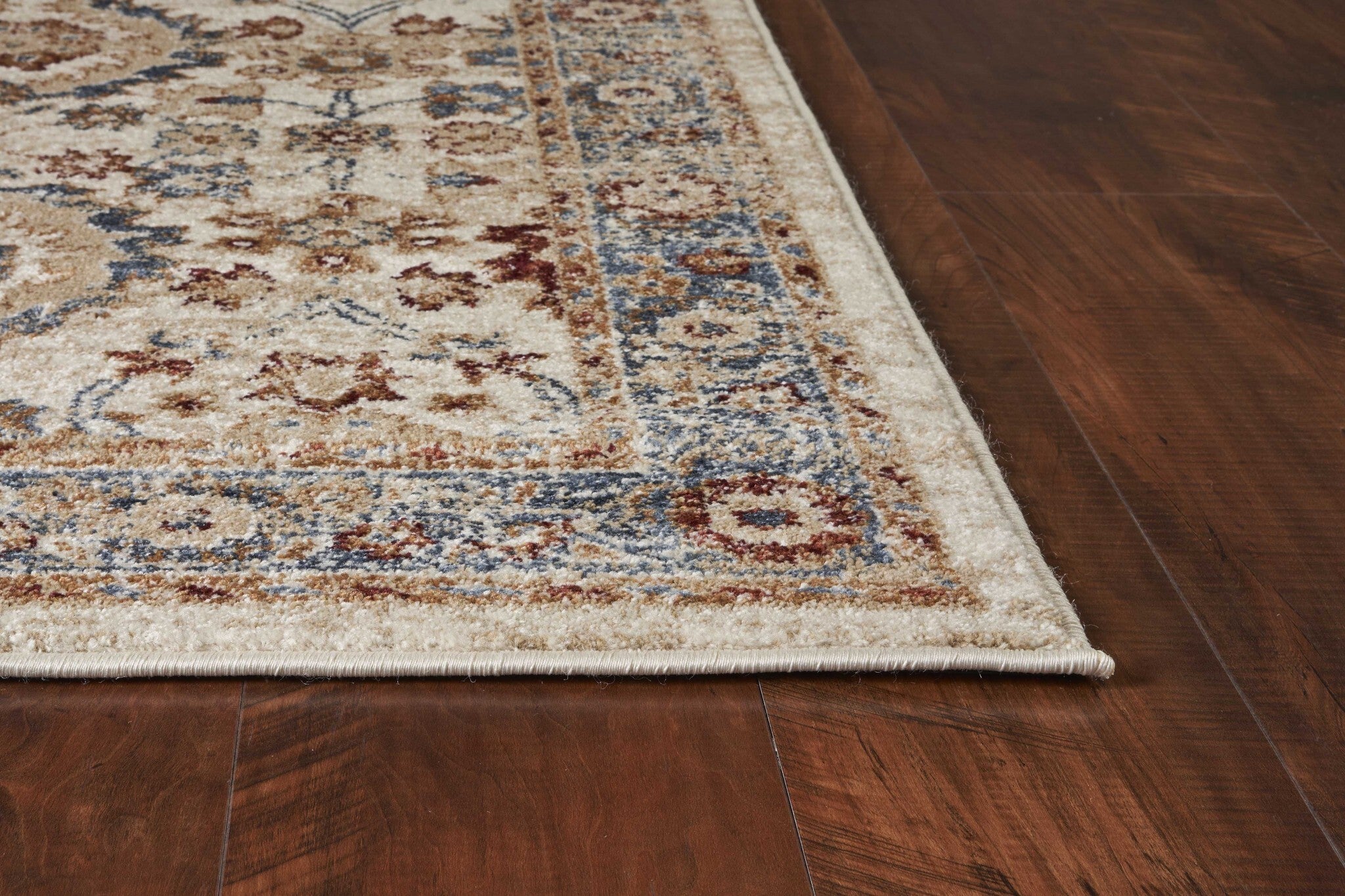 5' X 8' Ivory And Blue Floral Vines Area Rug