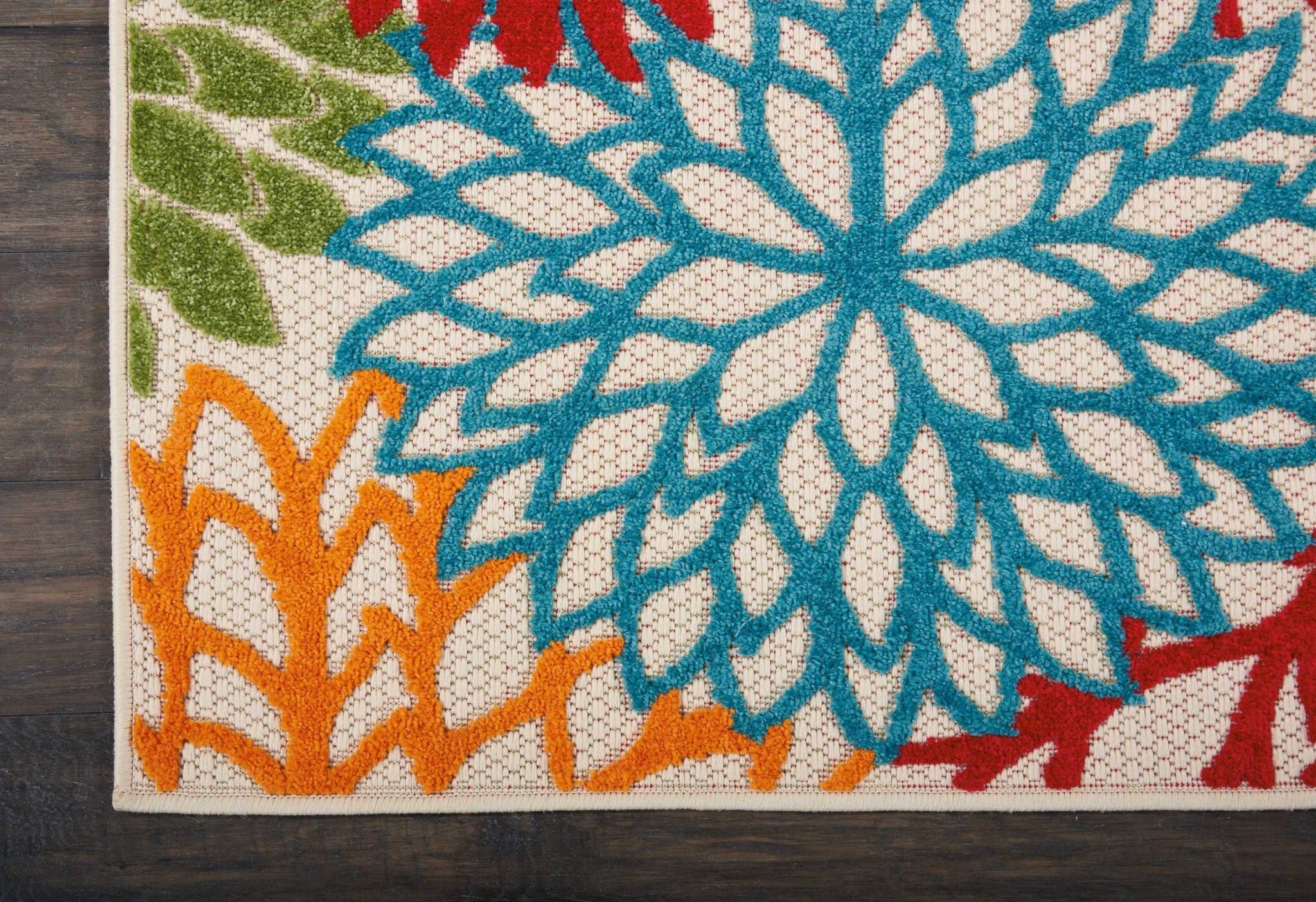 2' X 10' Green Floral Indoor Outdoor Runner Rug