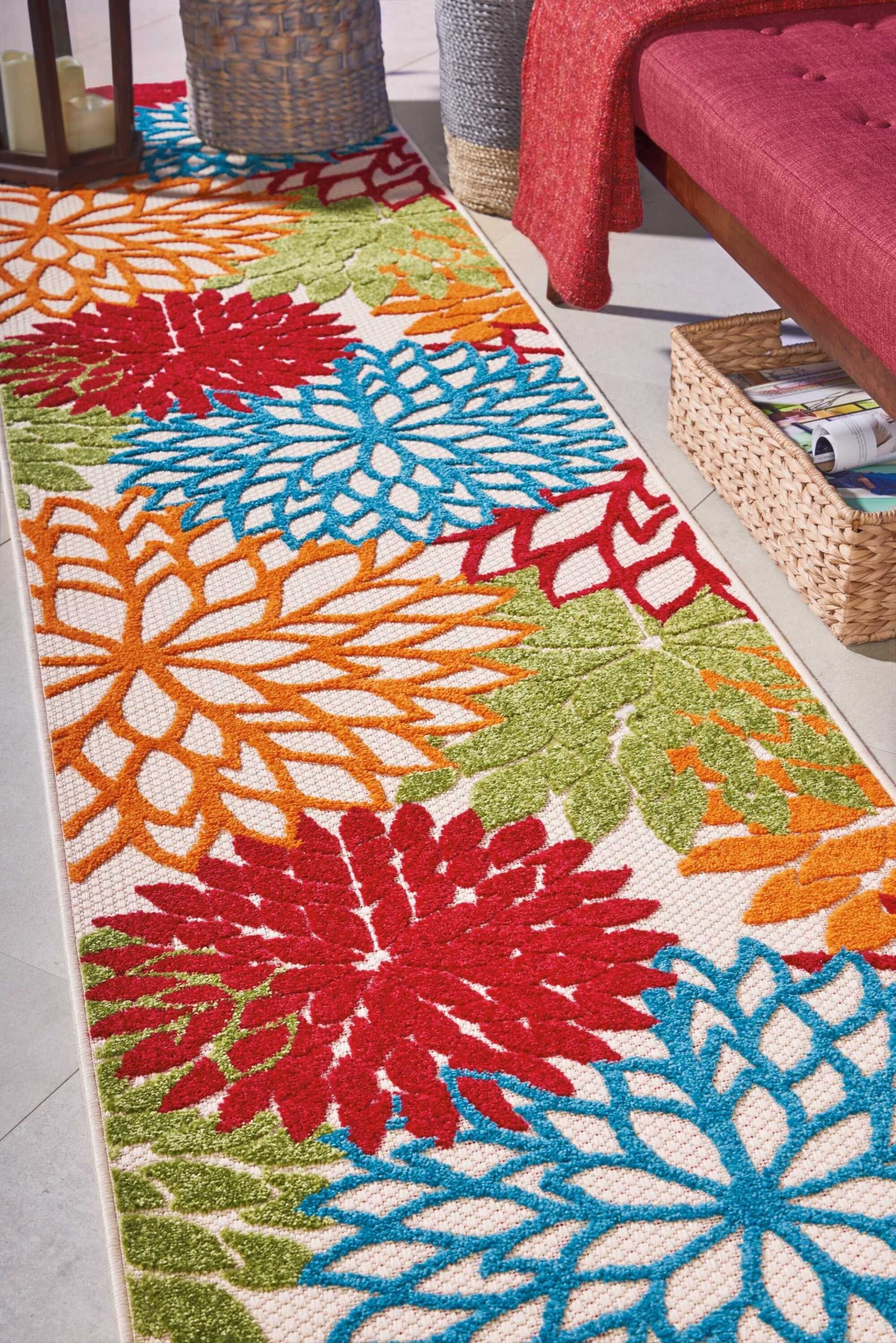 2' X 10' Green Floral Indoor Outdoor Runner Rug