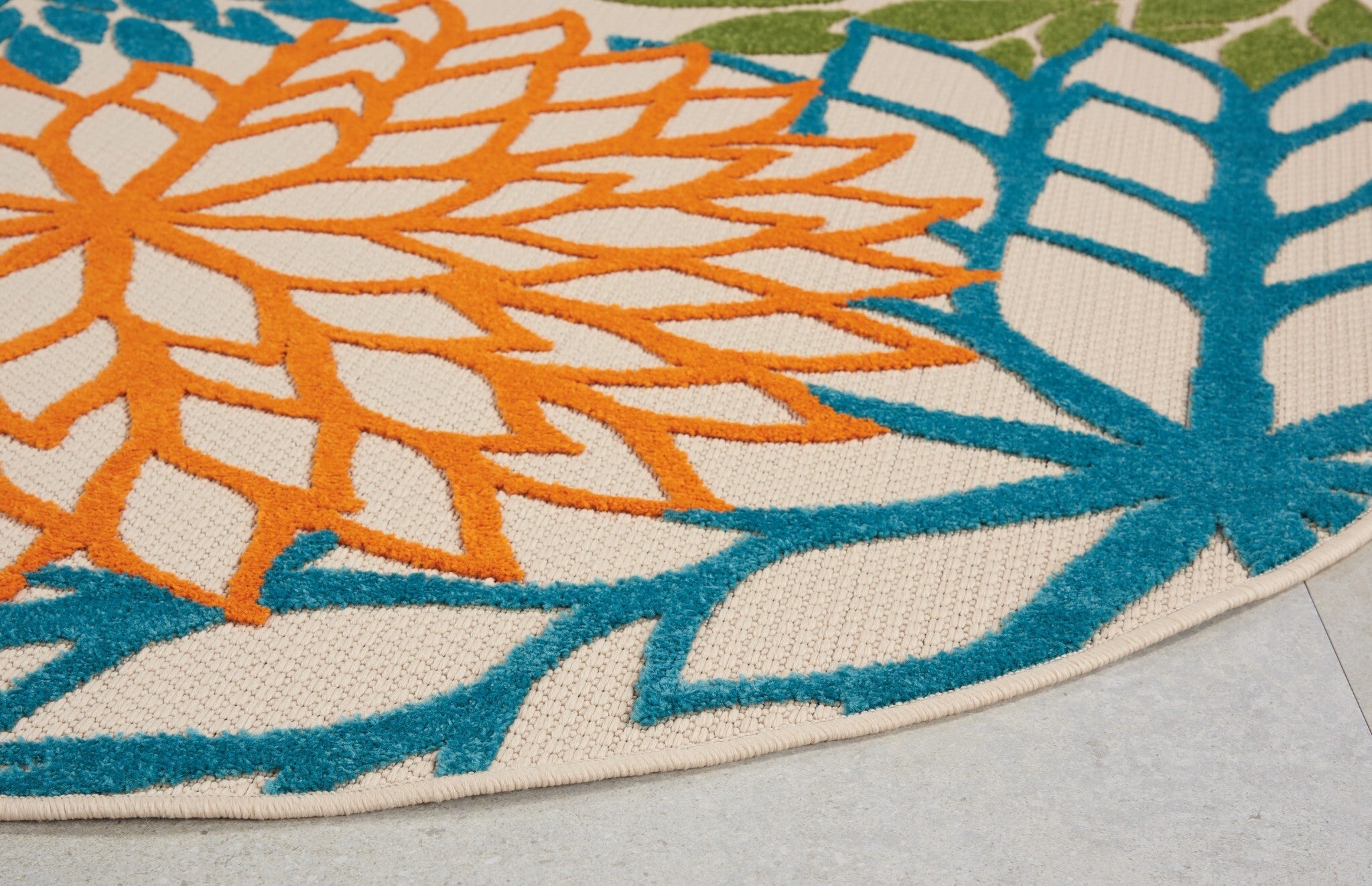 5' Round Orange Floral Outdoor Area Rug