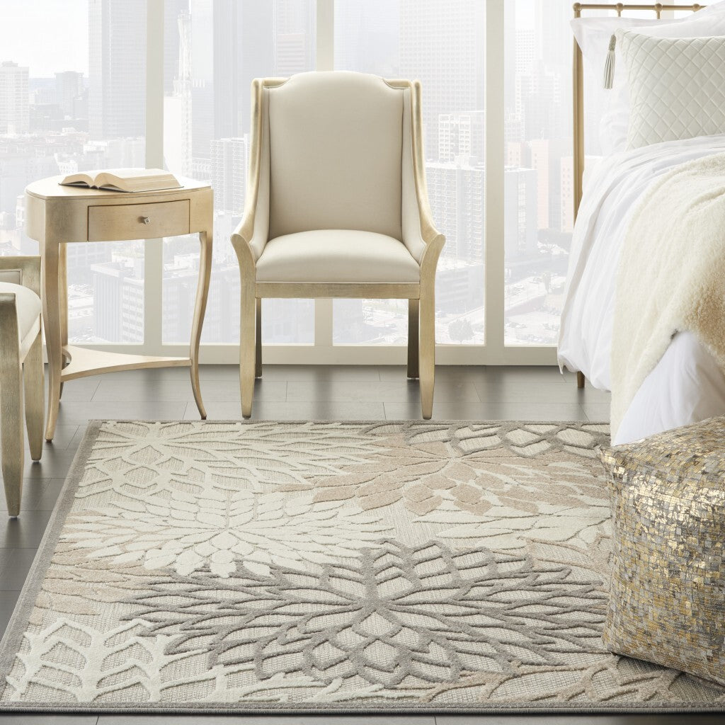 5' X 8' Natural And Gray Indoor Outdoor Area Rug