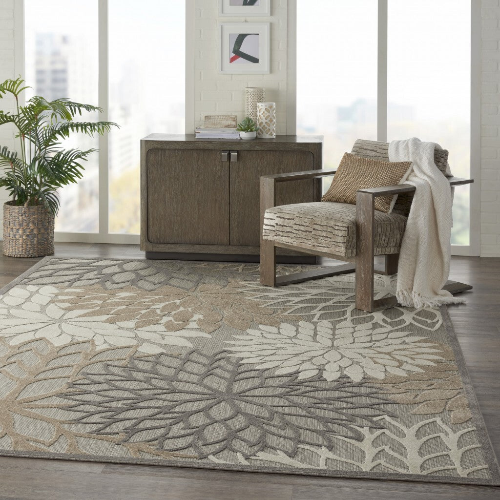 7' X 10' Natural And Gray Indoor Outdoor Area Rug