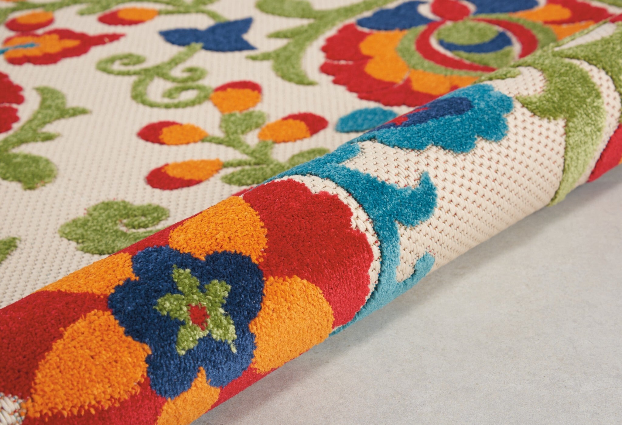 4' Round Mediterra Indoor Outdoor Area Rug