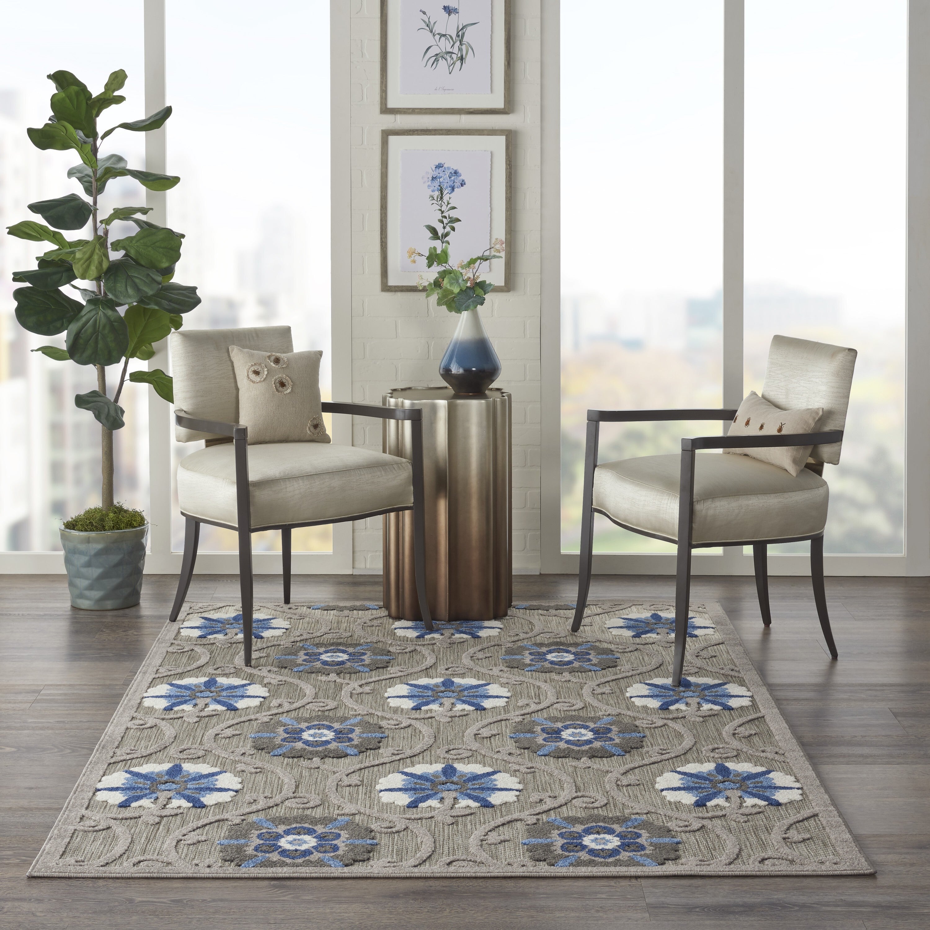 4' X 6' Gray And Blue Indoor Outdoor Area Rug
