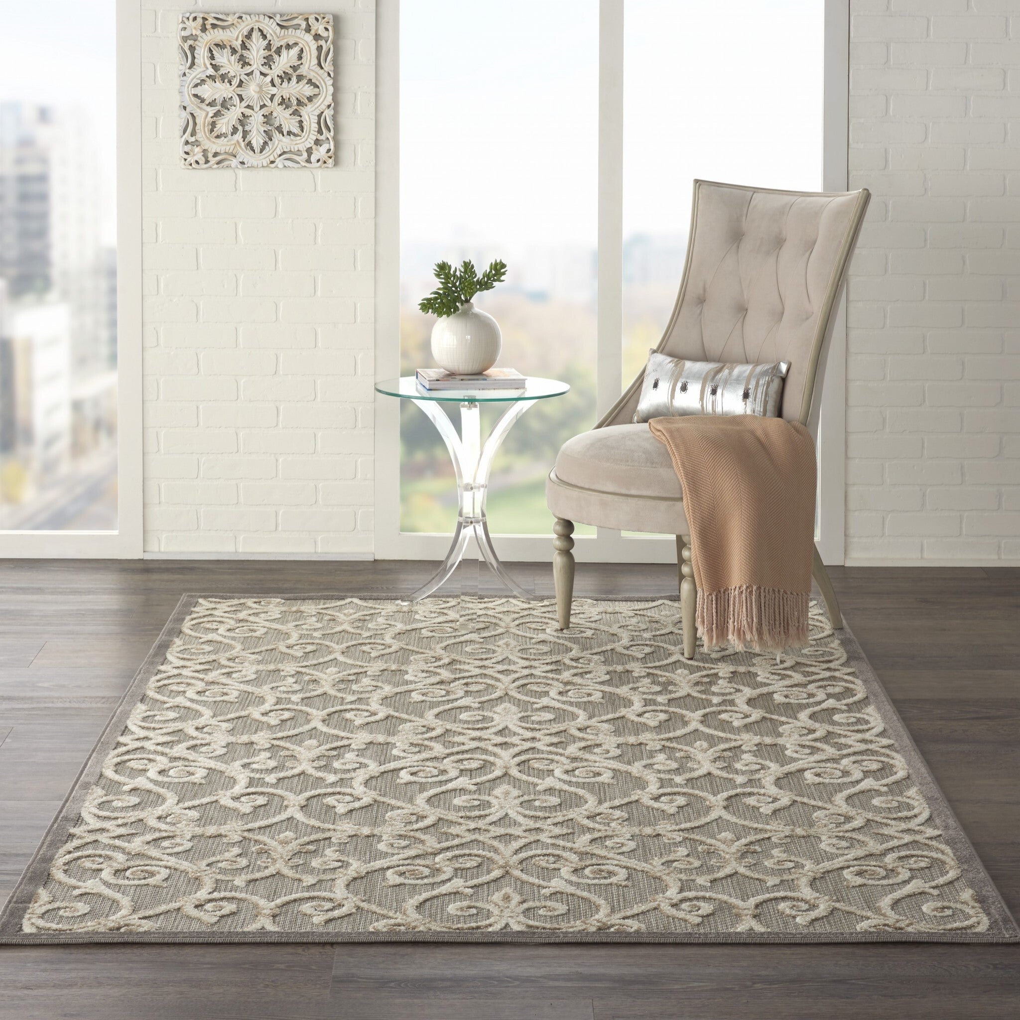 4' X 6' Natural And Gray Indoor Outdoor Area Rug