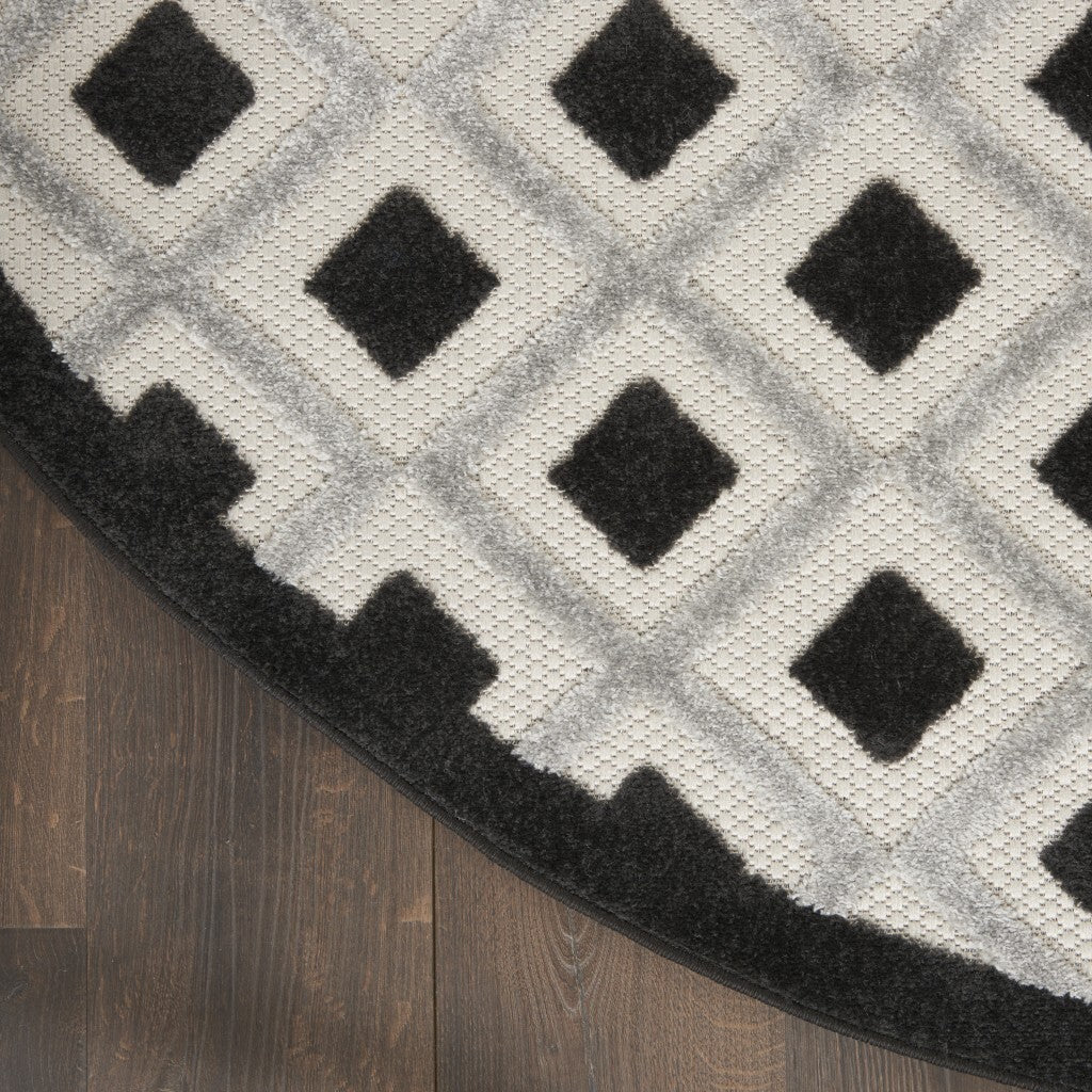 4' Round Black White Gray Indoor Outdoor Area Rug