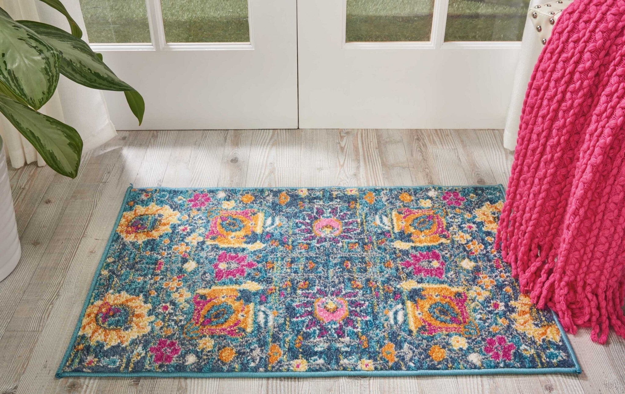 2' X 3' Denim Blue Florals Distressed Scatter Rug
