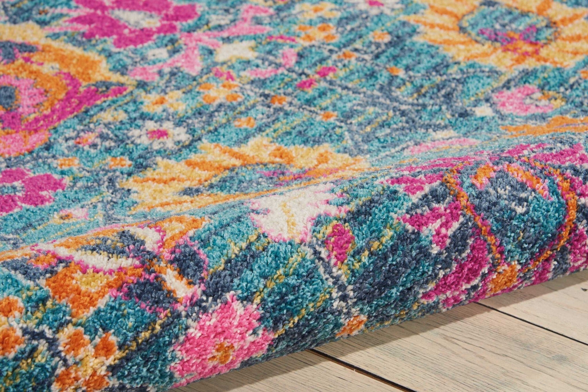 5' X 7' Denim Blue Florals Distressed Area Rug