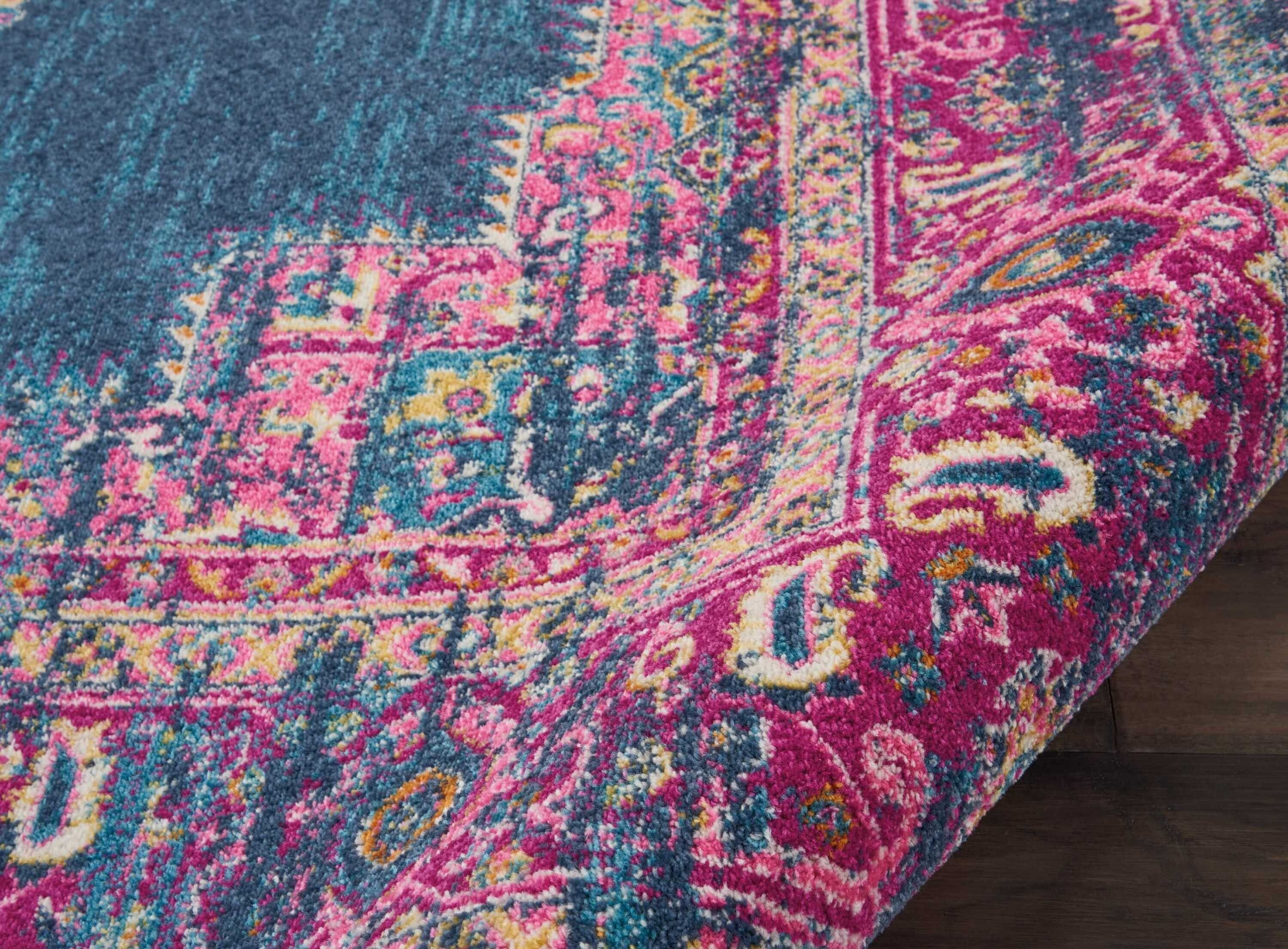 8' X 10' Blue And Pink Medallion Area Rug