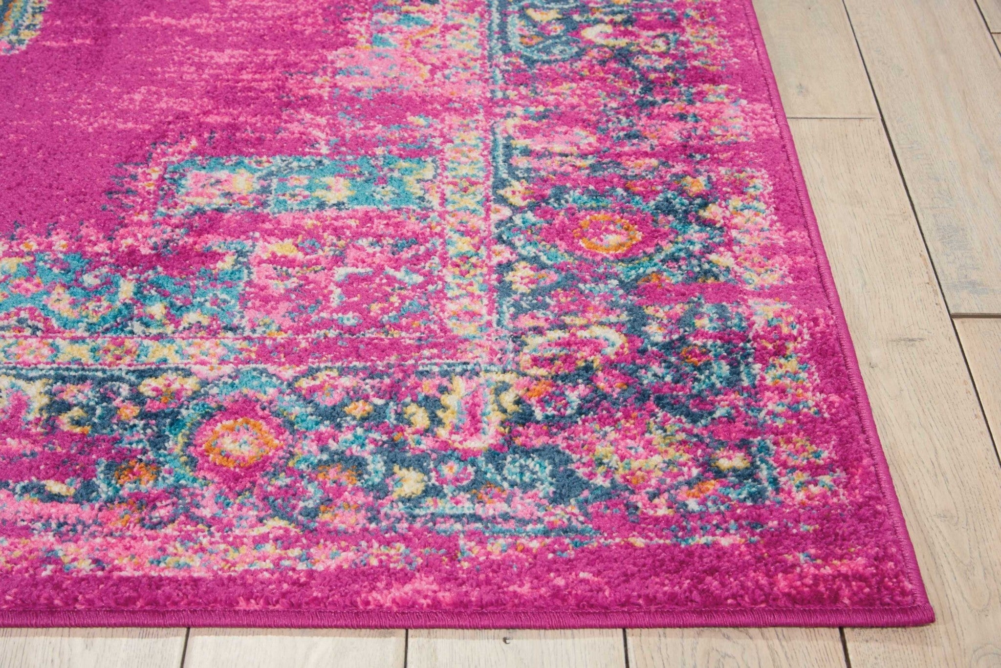 5' X 7' Fuchsia And Blue Distressed Area Rug