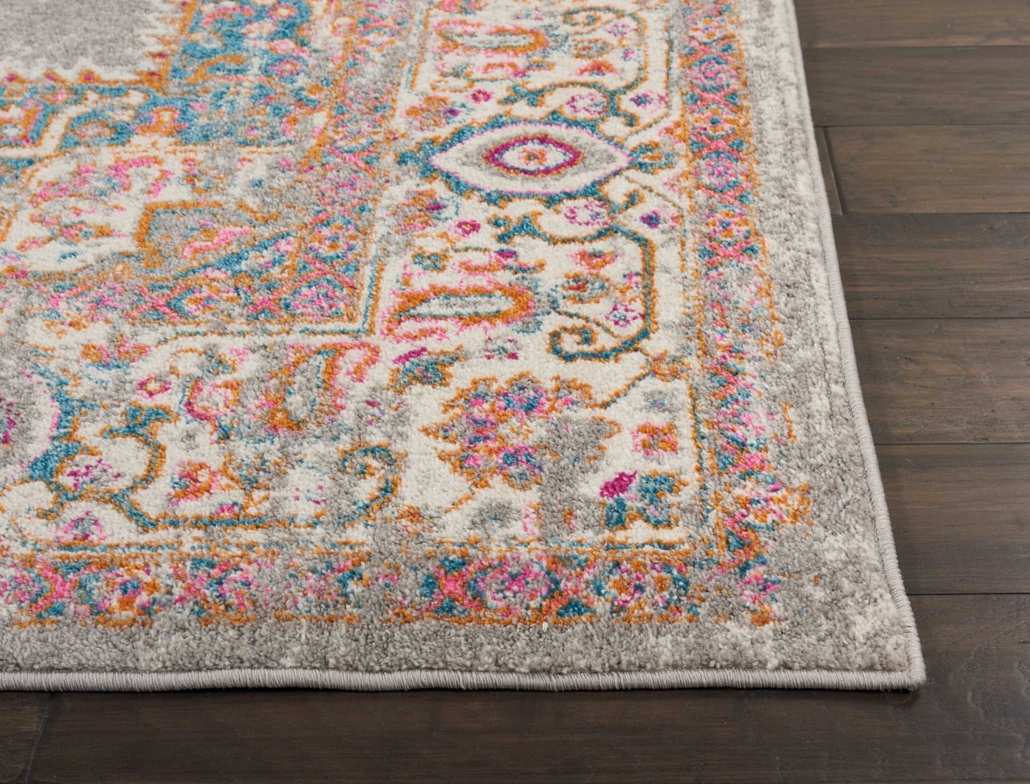 7' X 10' Gray And Gold Medallion Area Rug