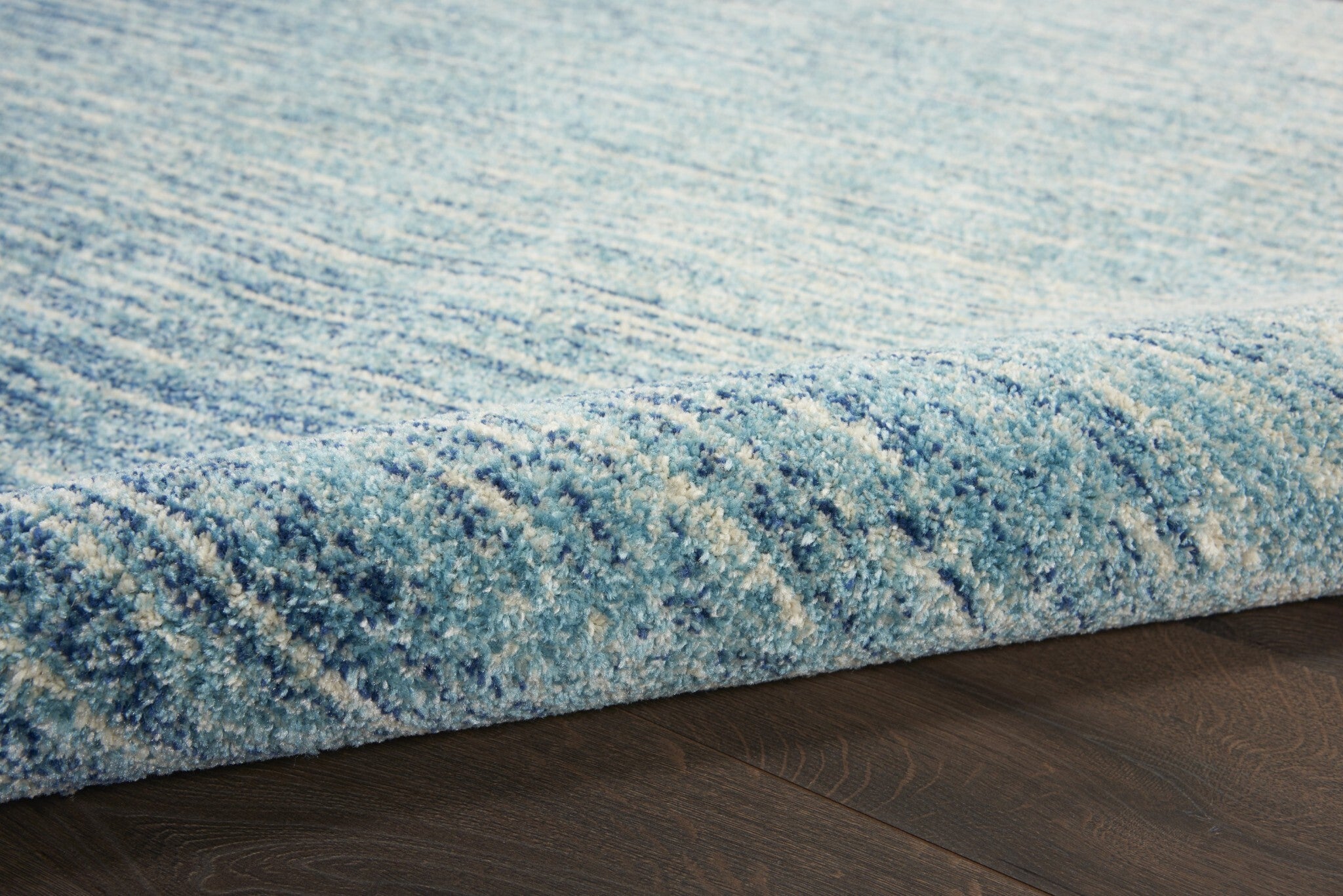 4' Round Navy And Light Blue Abstract Area Rug