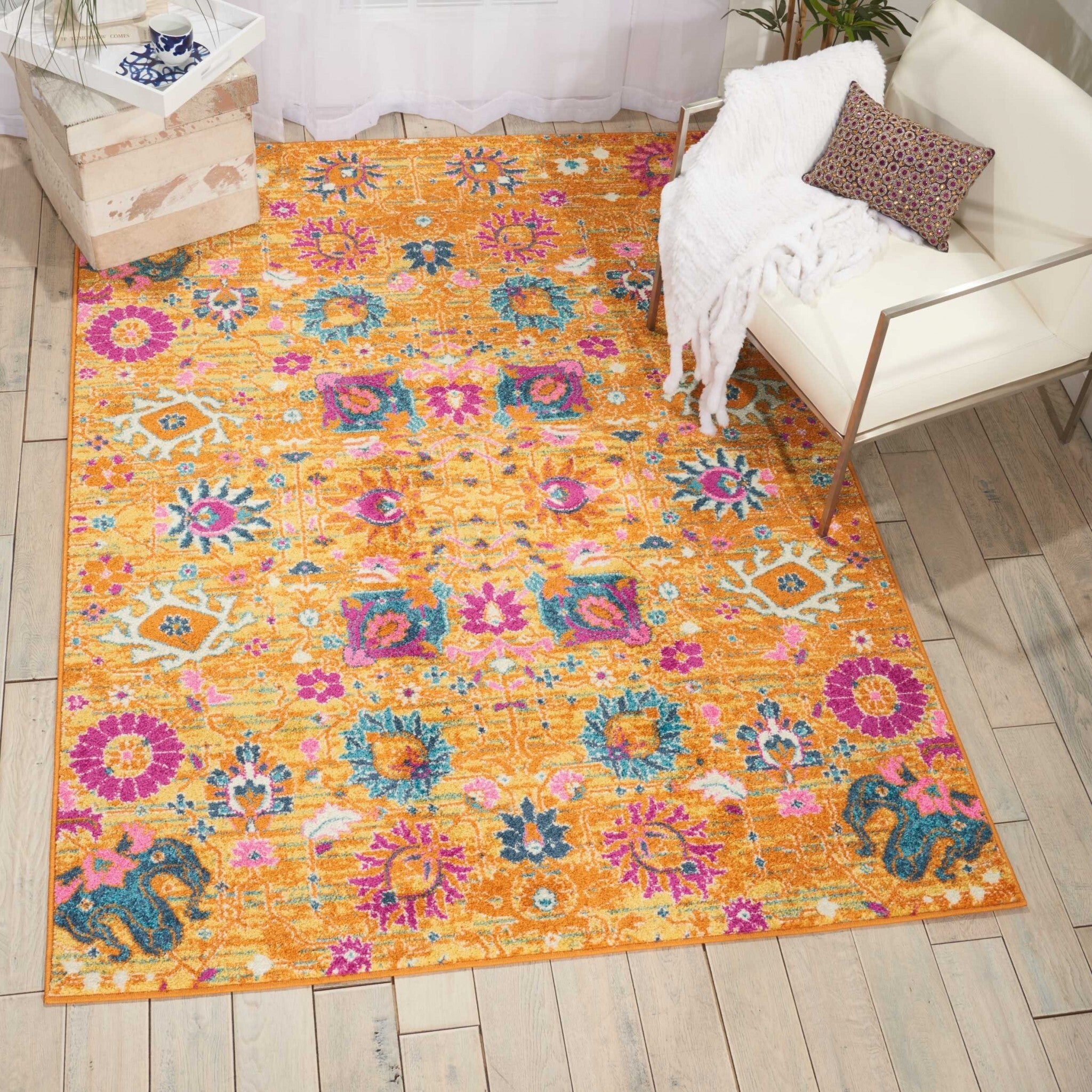 4' X 6' Sun Gold And Navy Distressed Area Rug