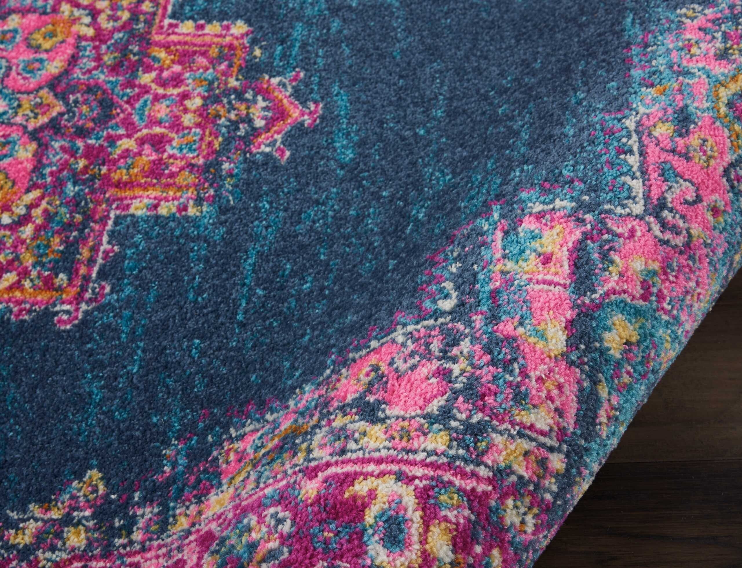 4' X 6' Blue And Pink Medallion Area Rug
