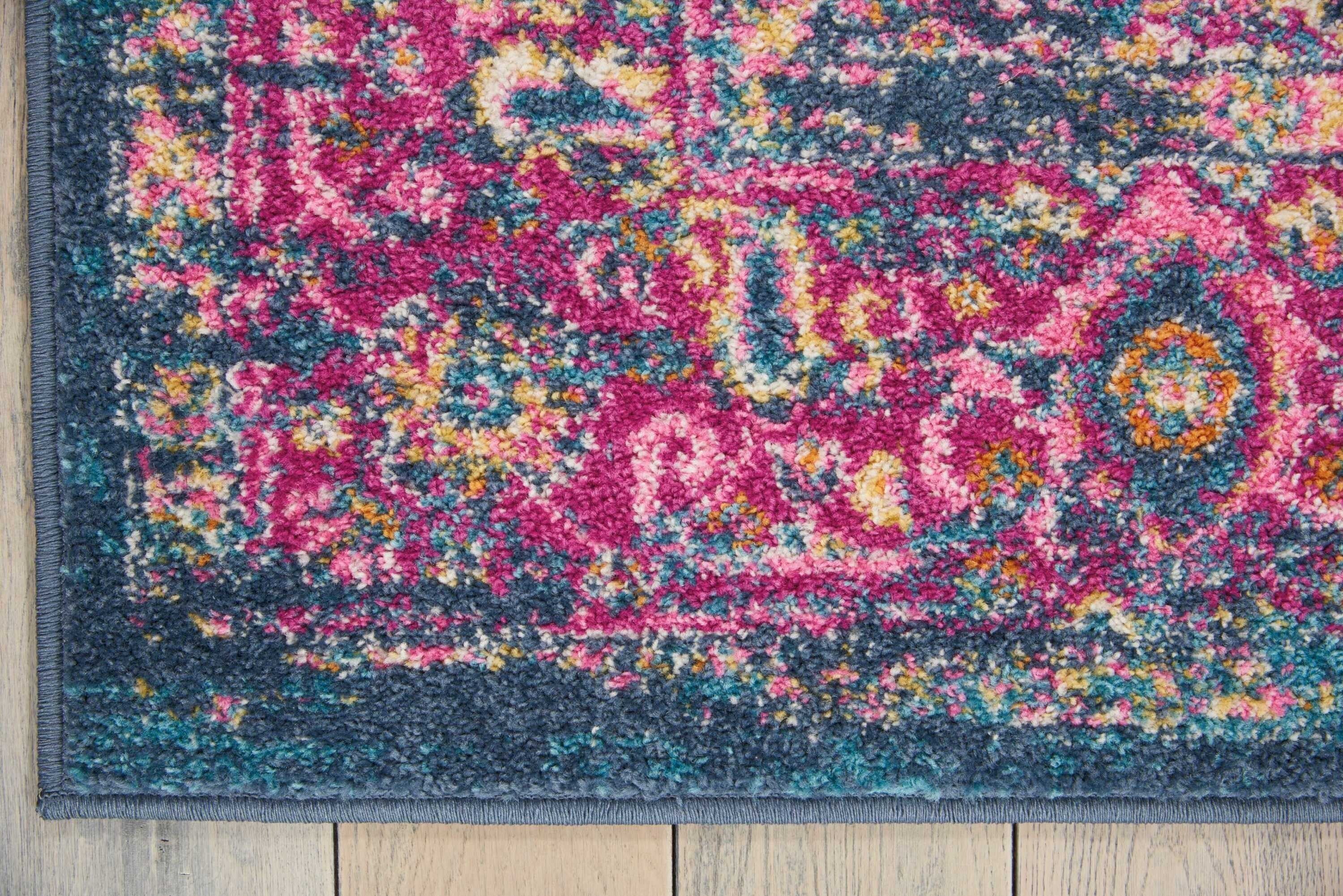 5' X 7' Blue And Pink Medallion Area Rug