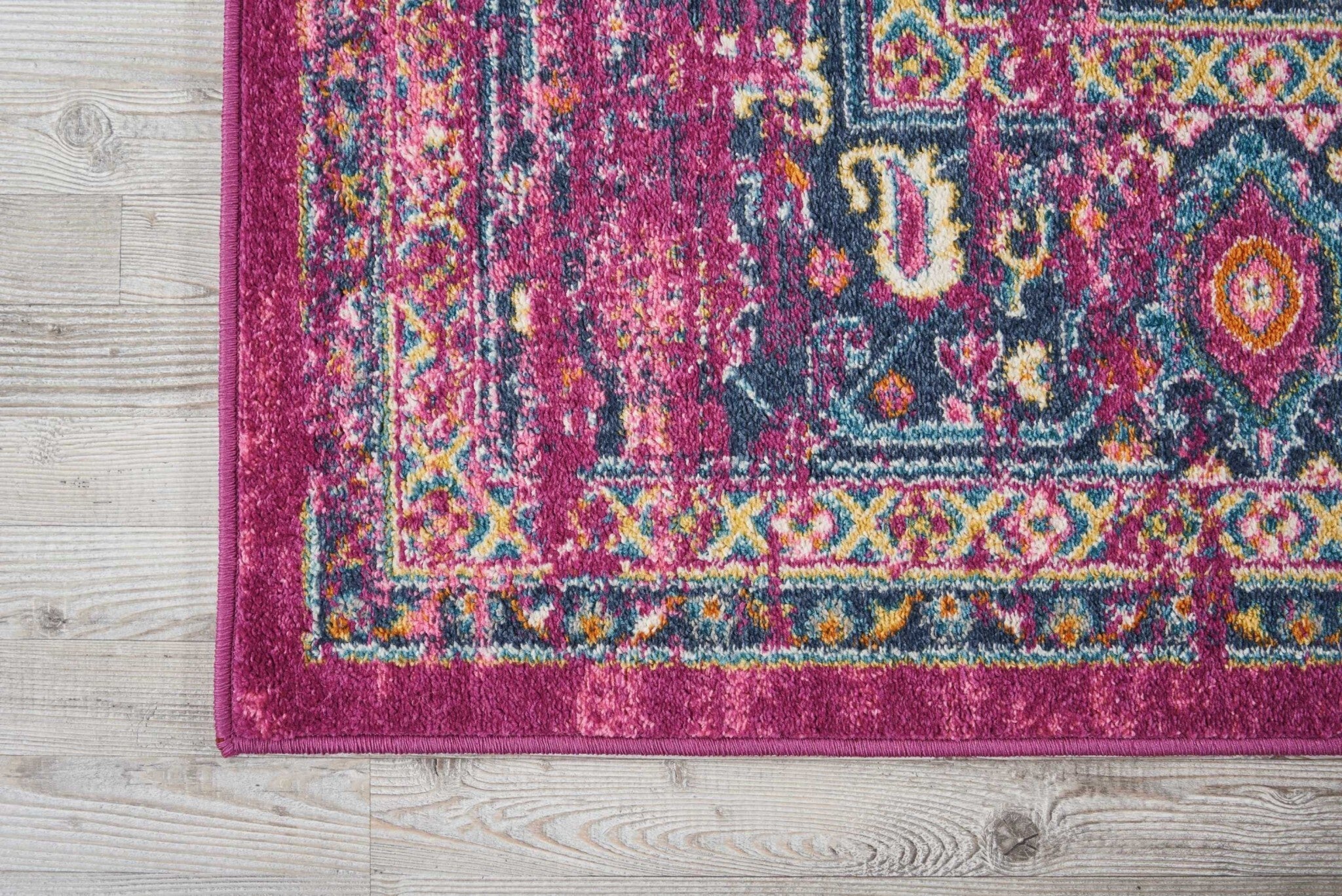 8' X 10' Fuchsia And Blue Distressed Area Rug
