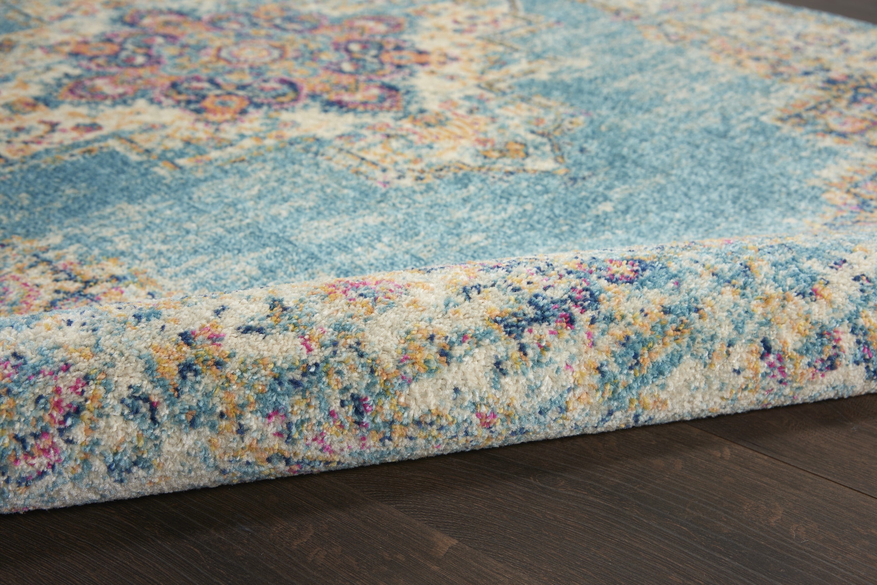 2'X6' Light Blue Distressed Medallion Runner Rug