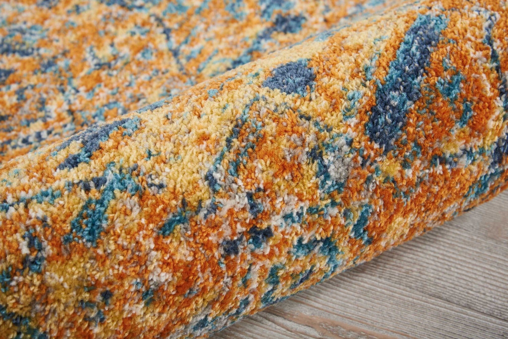 2' X 6' Gold And Blue Antique Runner Rug