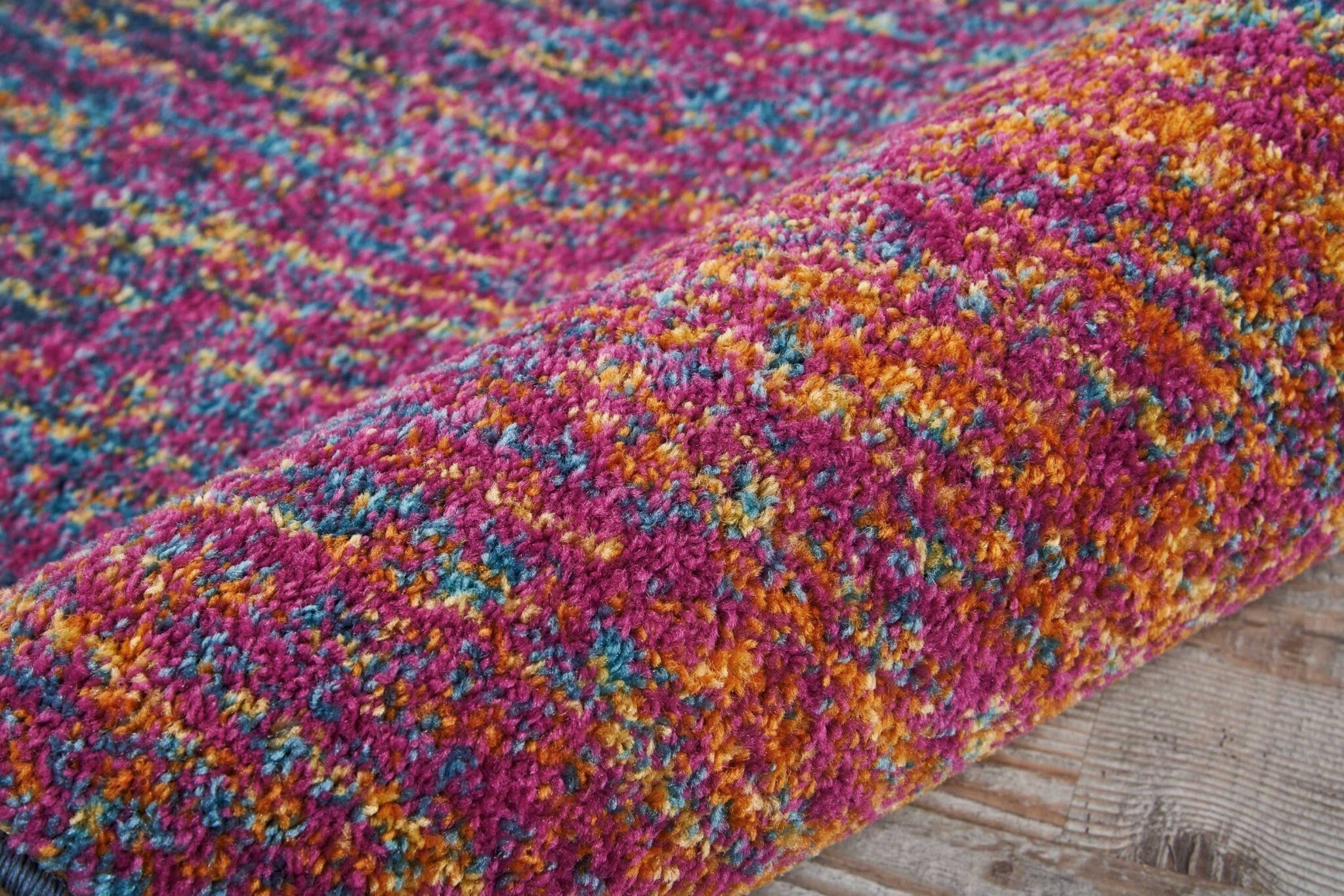 2' X 3' Rainbow Abstract Striations Scatter Rug