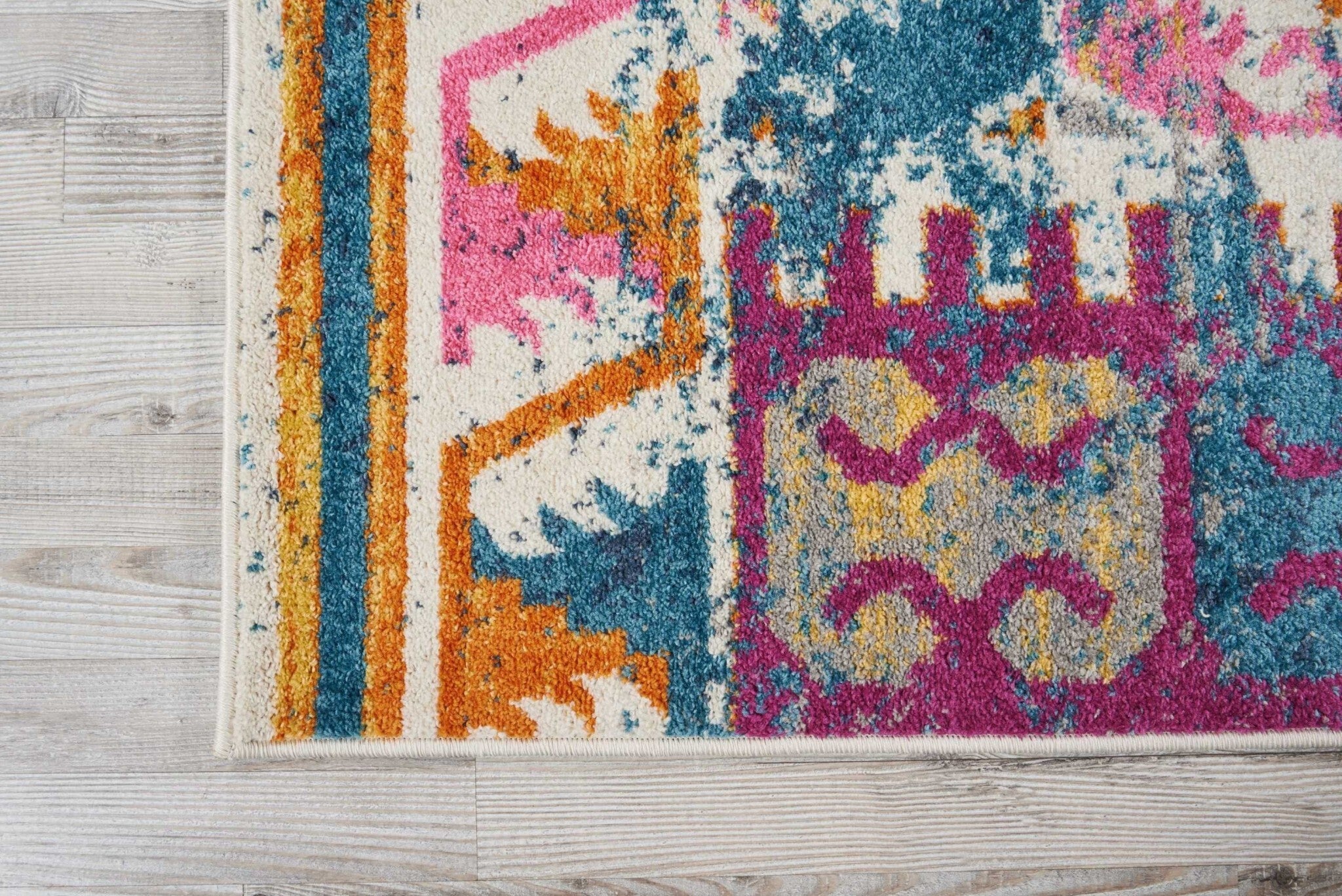 8' X 10' Ivory And Magenta Tribal Pattern Area Rug