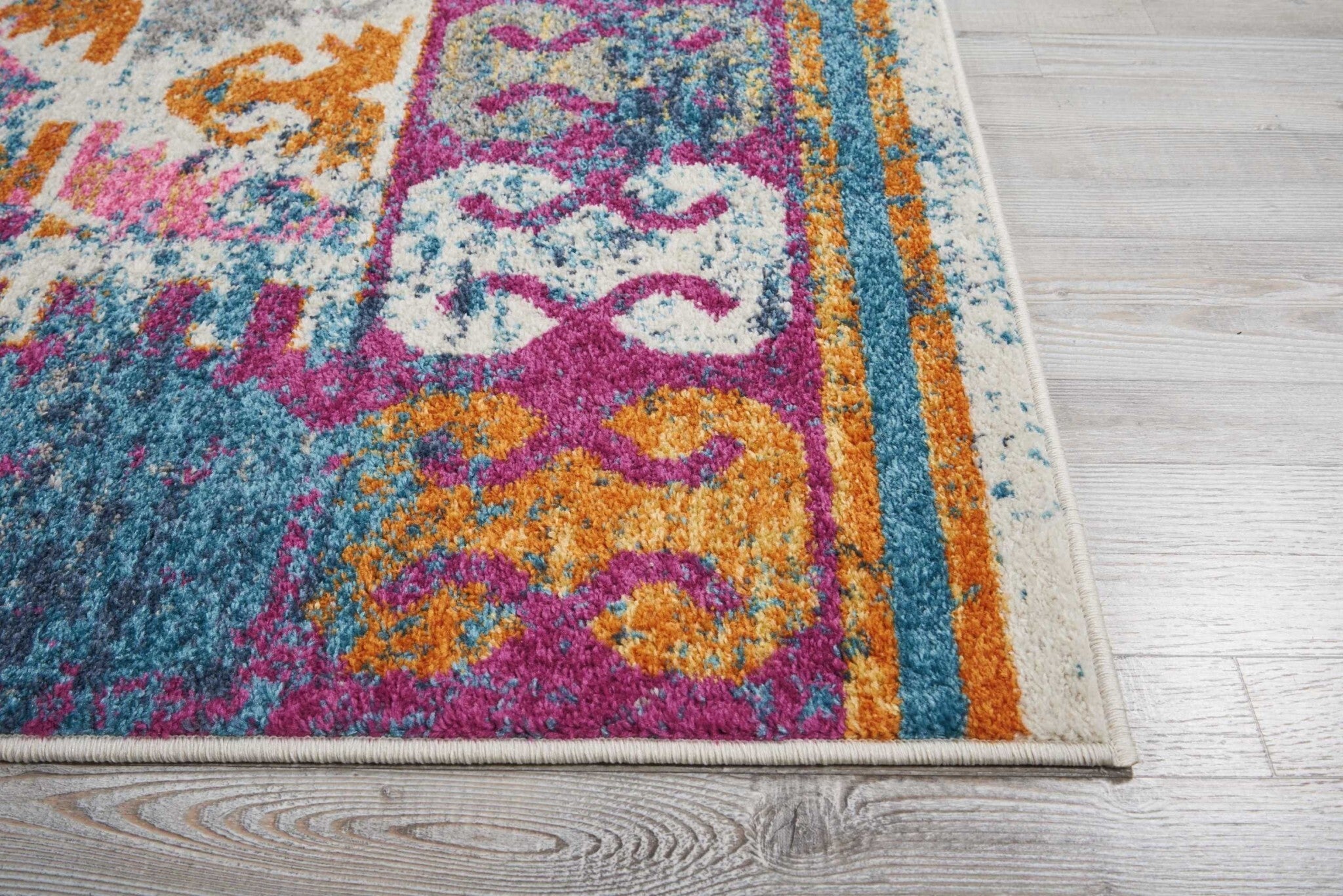 8' X 10' Ivory And Magenta Tribal Pattern Area Rug