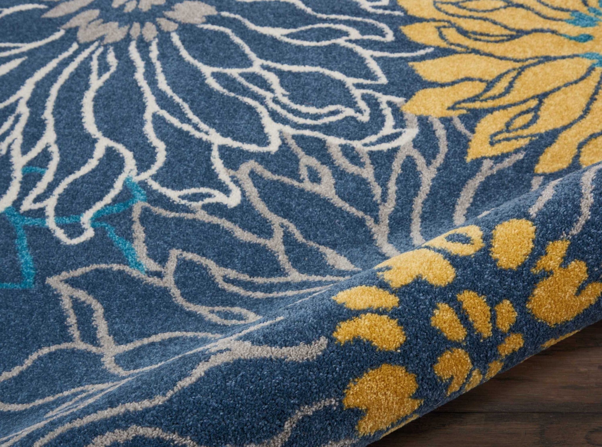 7' X 10' Blue Tropical Flower Area Rug