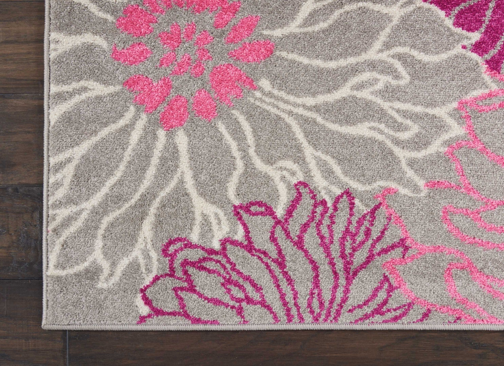 4' X 6' Gray And Pink Tropical Flower Area Rug