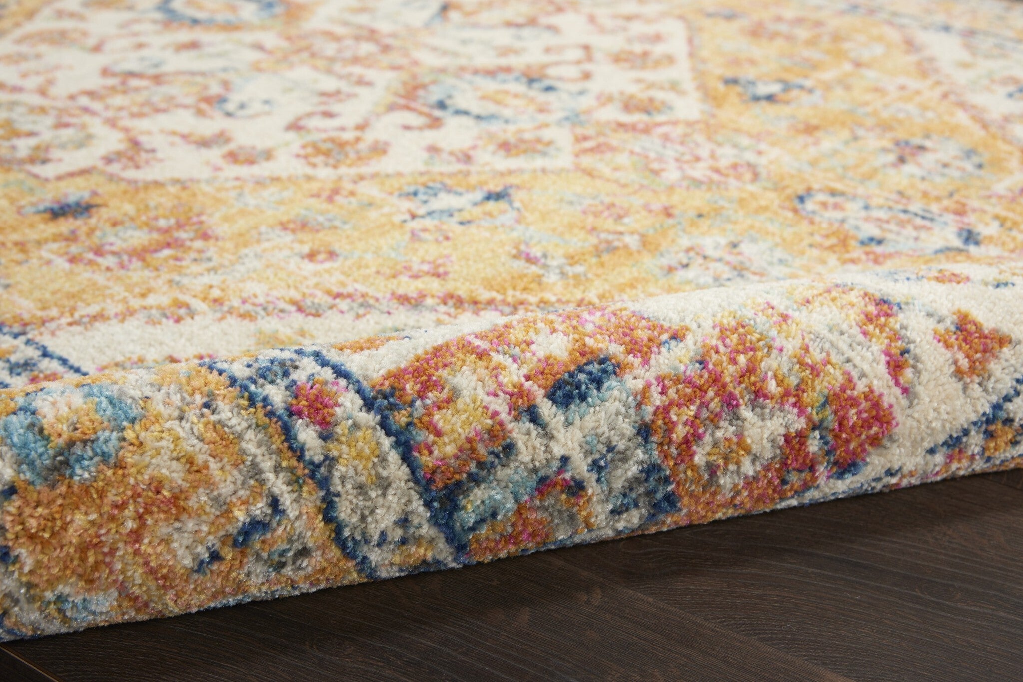 4' Round Ivory And Yellow Center Medallion Area Rug
