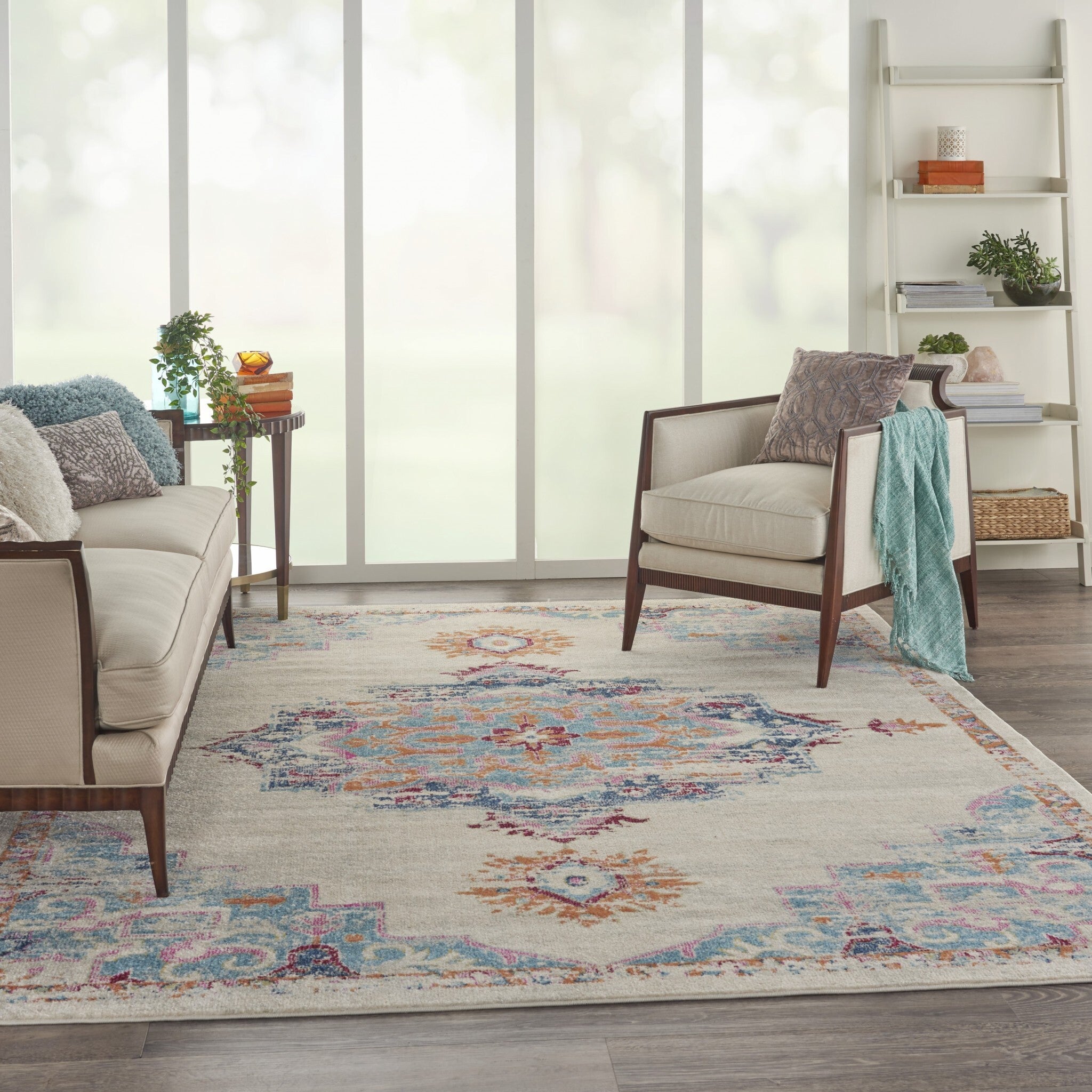 8' X 10' Gray Distressed Medallion Area Rug