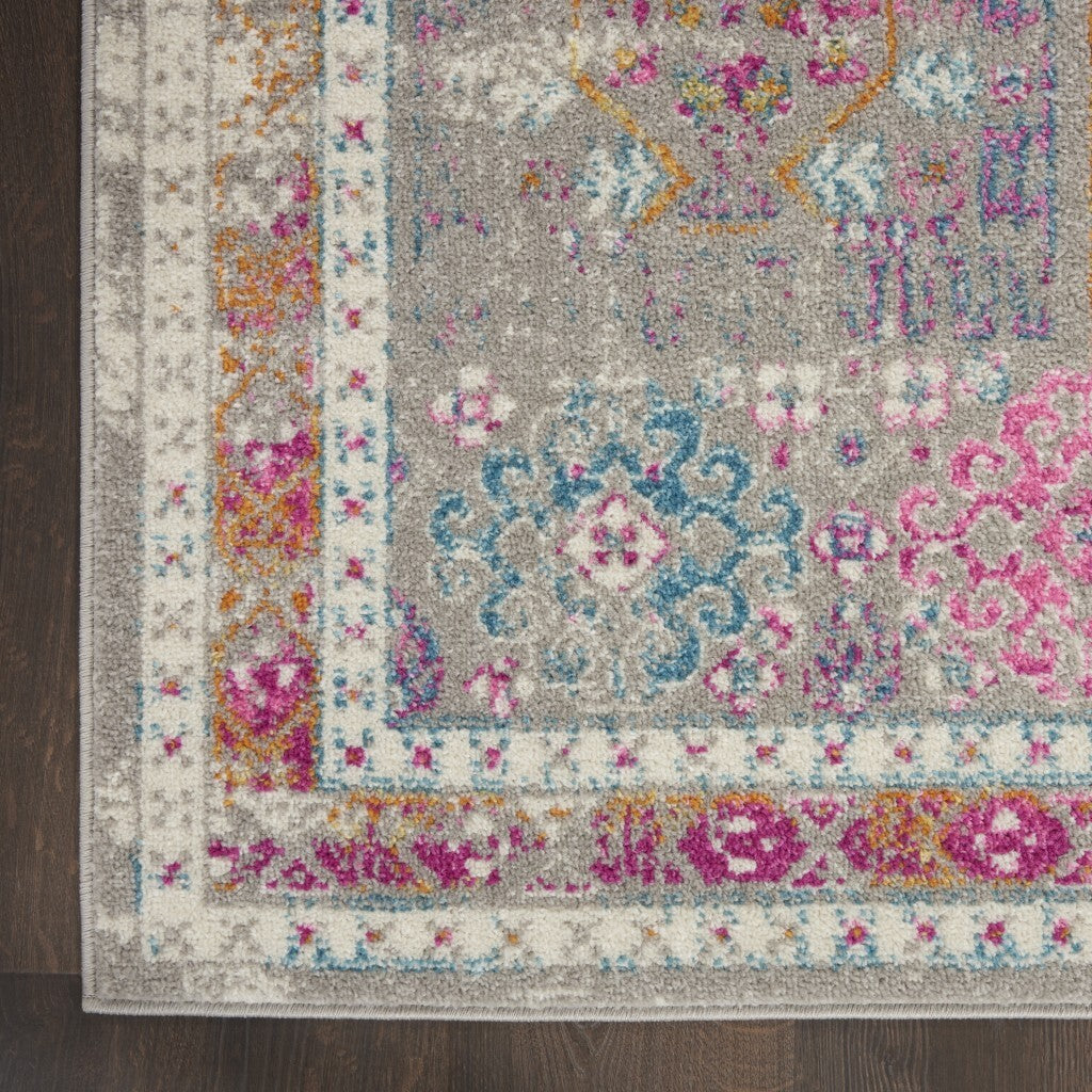 2' X 3' Gray Distressed Ornamental Scatter Rug