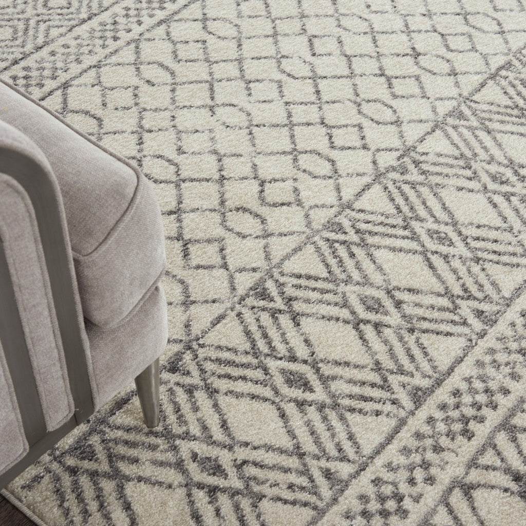 8' X 10' Ivory And Gray Geometric Area Rug