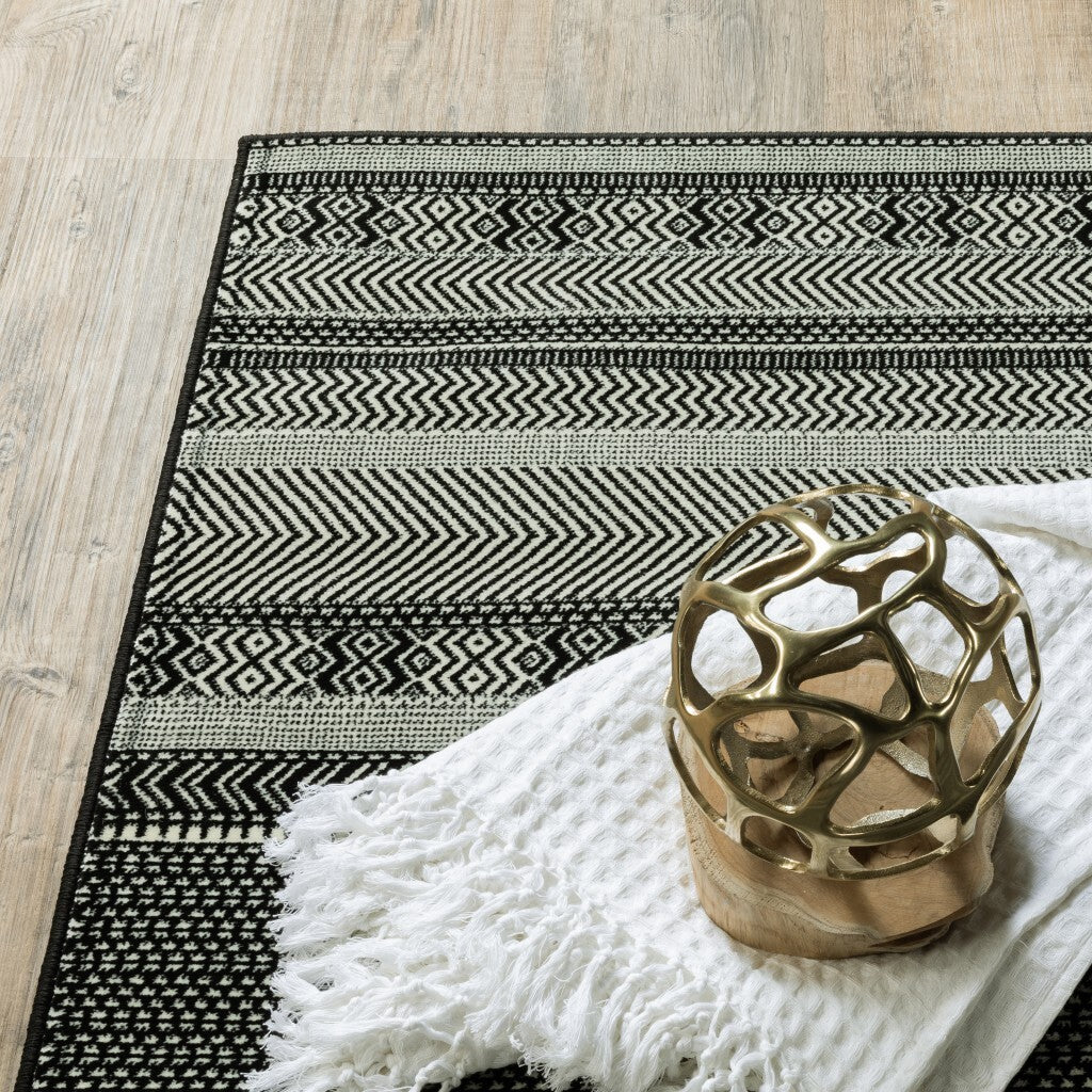 6' X 9' Black Ivory Machine Woven Geometric Indoor Area Rug