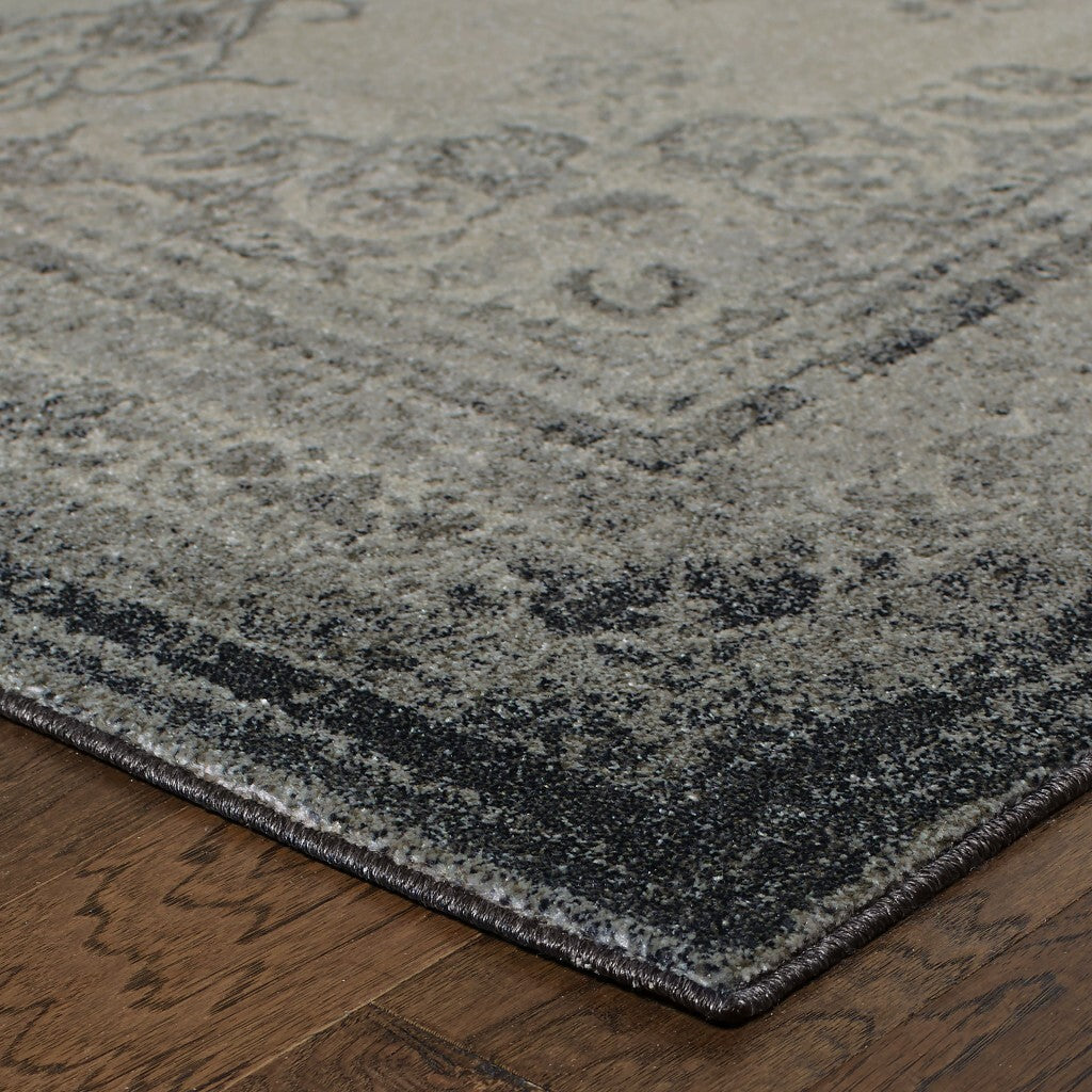 4'X6' Ivory And Gray Pale Medallion Area Rug