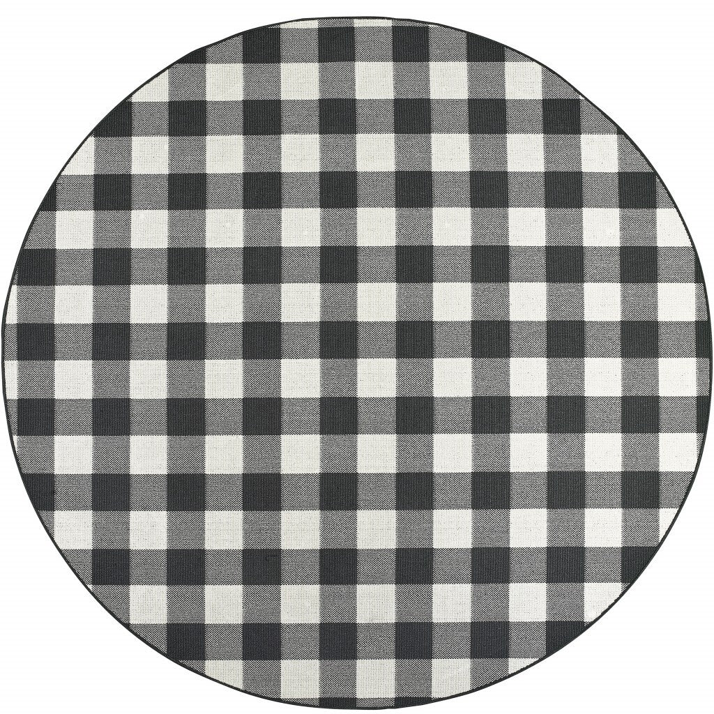 8' Round Black And Ivory Gingham Indoor Outdoor Area Rug