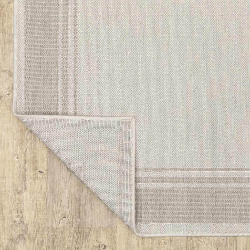 3'X5' Ivory And Gray Bordered Indoor Outdoor Area Rug