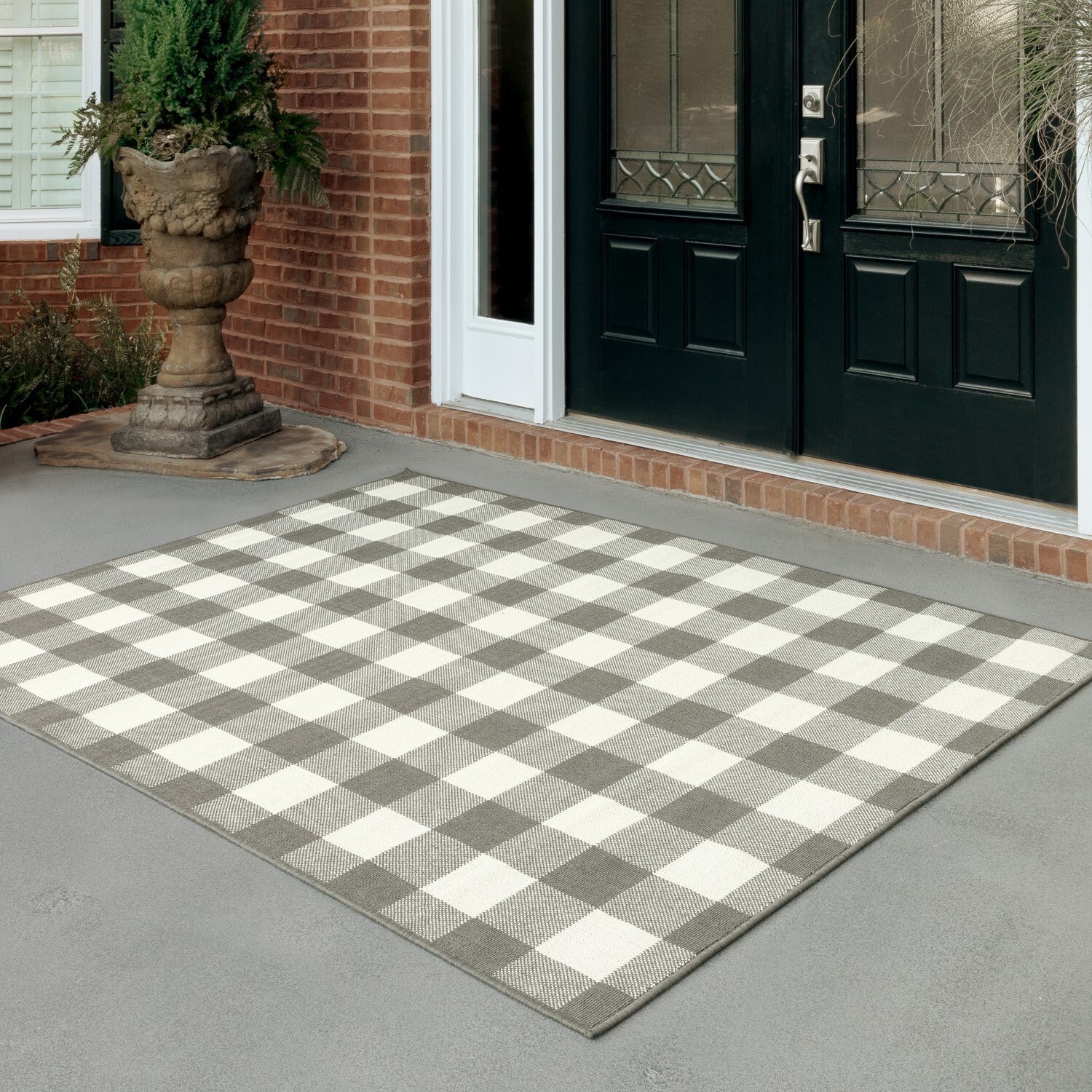 2'X4' Gray And Ivory Gingham Indoor Outdoor Area Rug